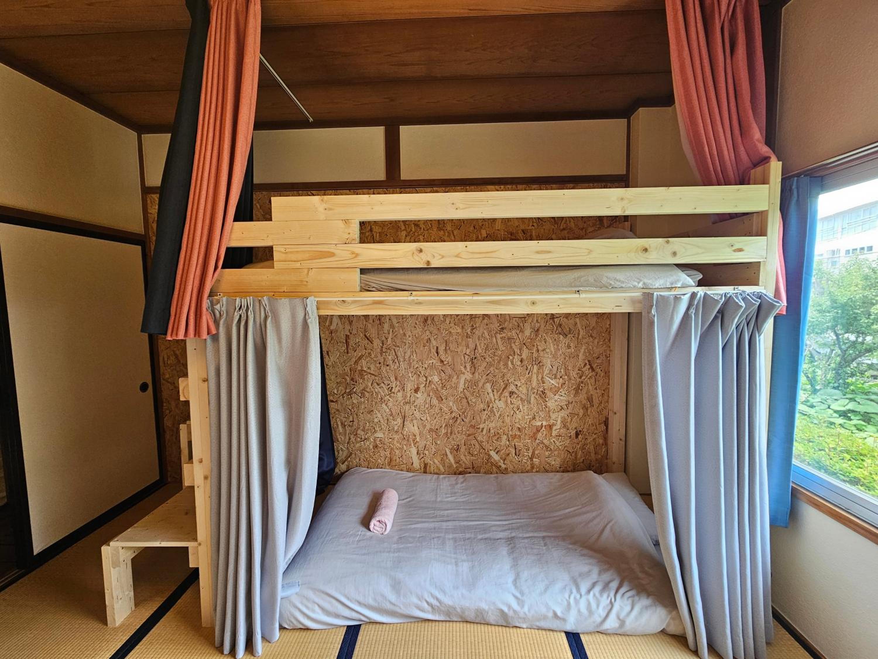 Bunk Bed in Mixed Dormitory Room photo 3