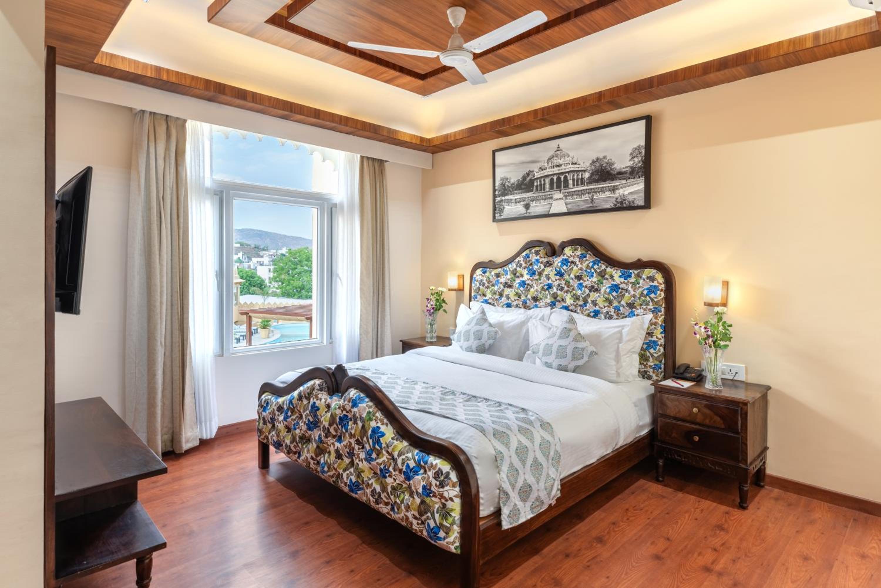 Superior Queen Room