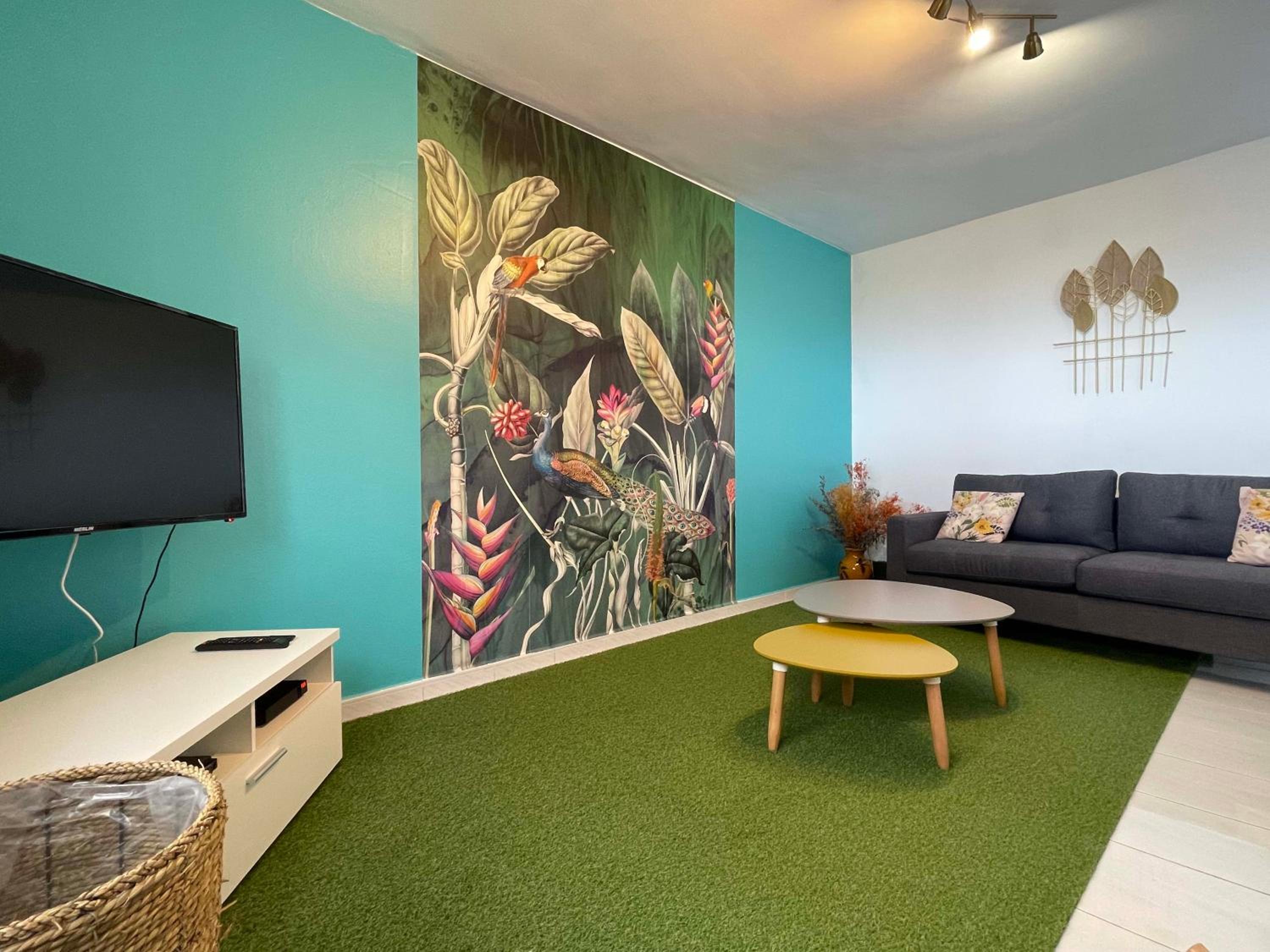 Three-Bedroom Apartment photo 1