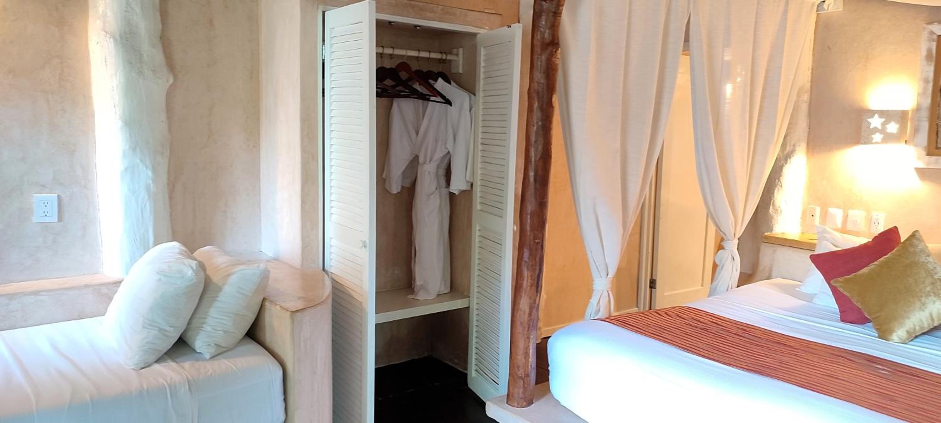 Ocean View Master Suite - Photo 3
