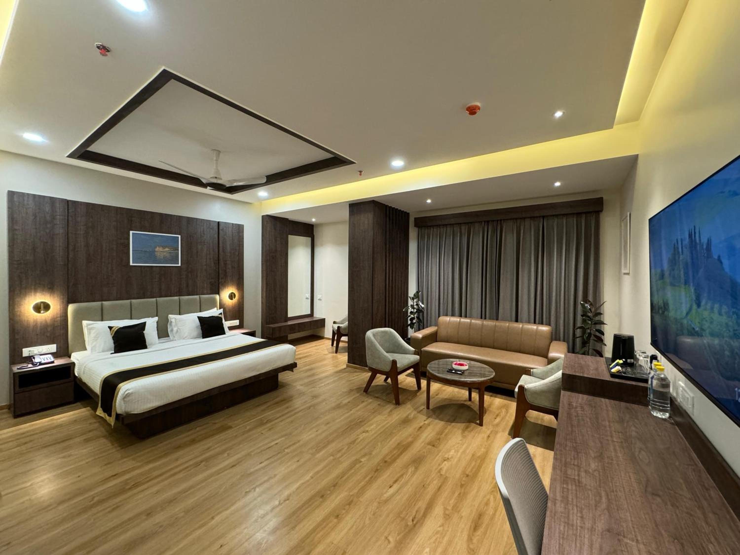 Double Room - Photo 3