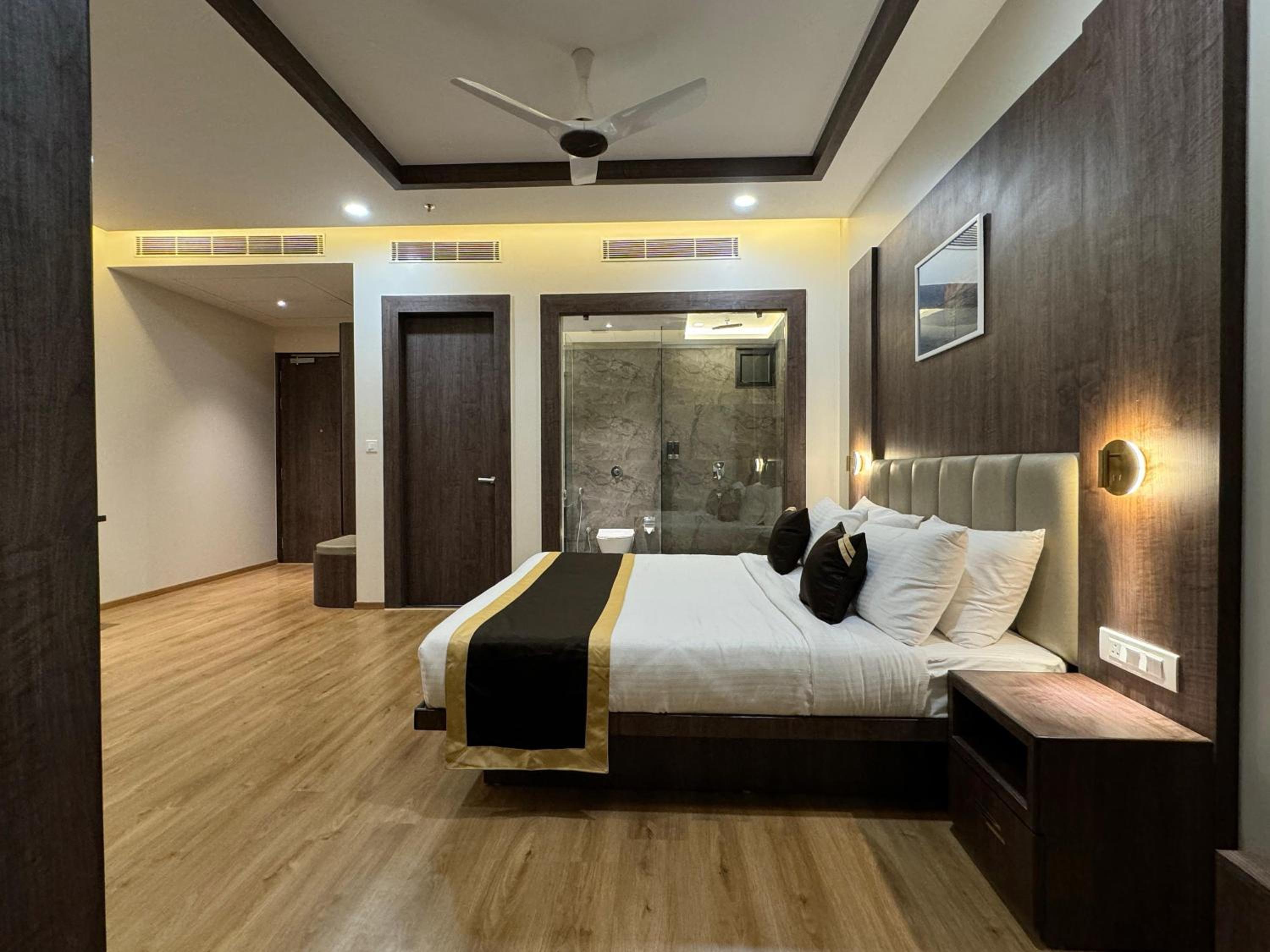 Double Room - Photo 4
