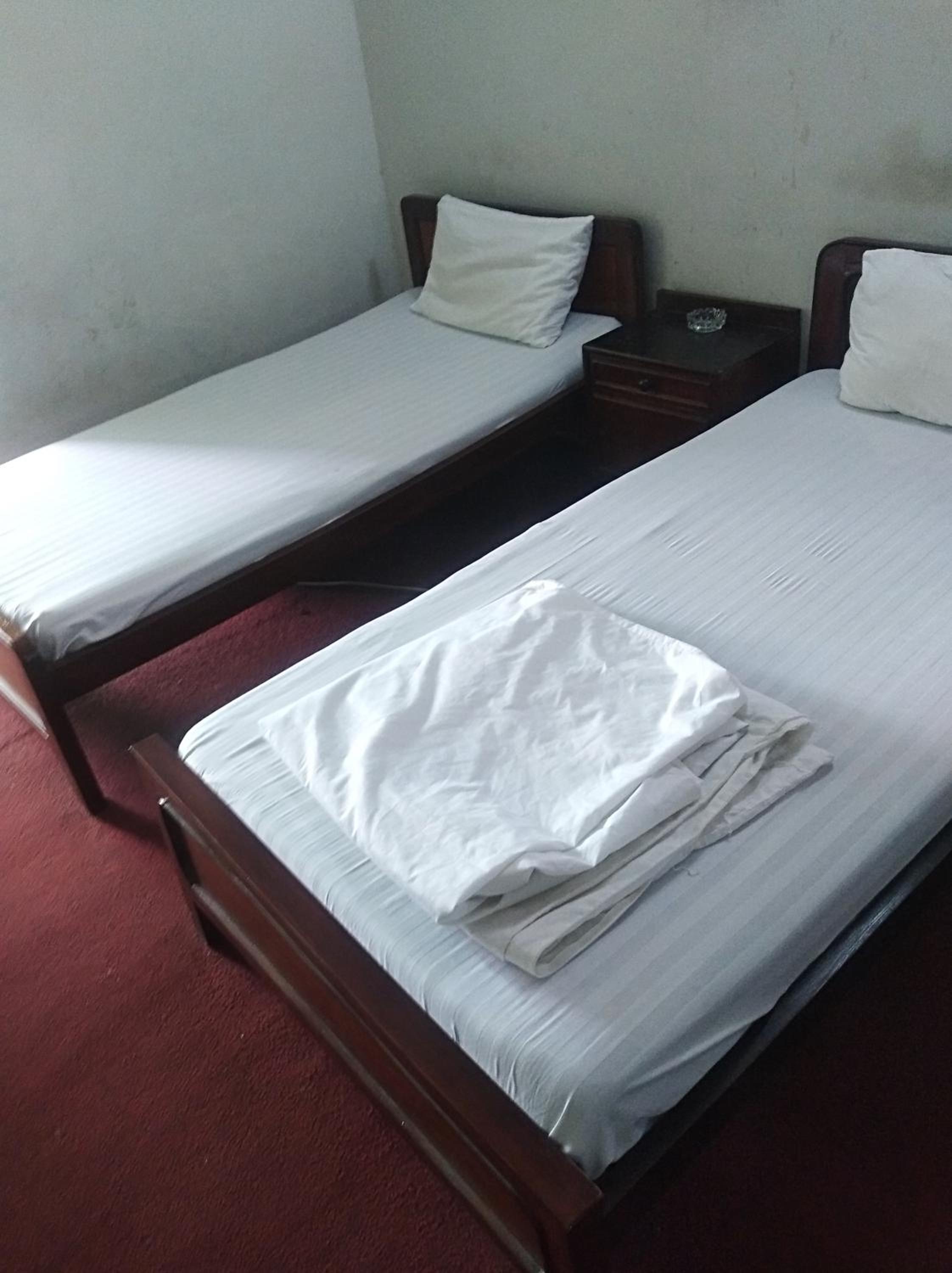 Double Room - Photo 6