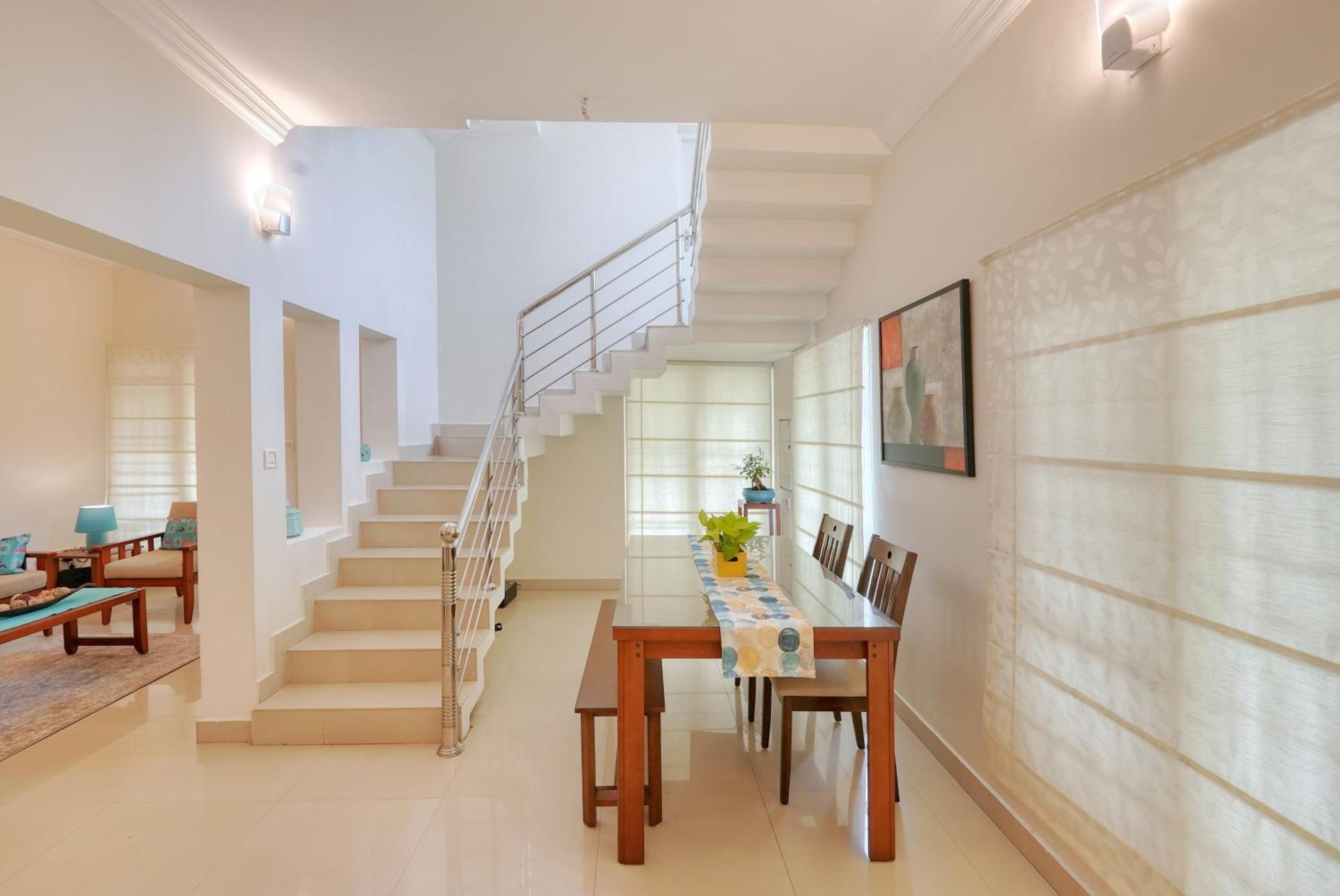 Three-Bedroom Villa photo 3
