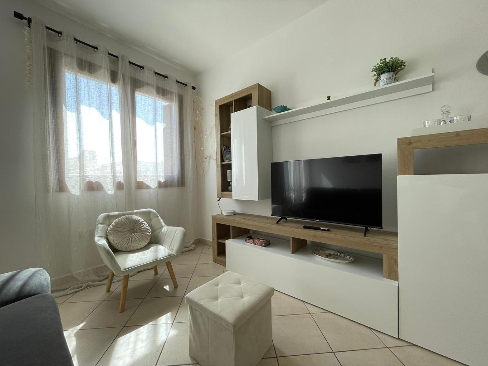 Two-Bedroom Apartment photo 2