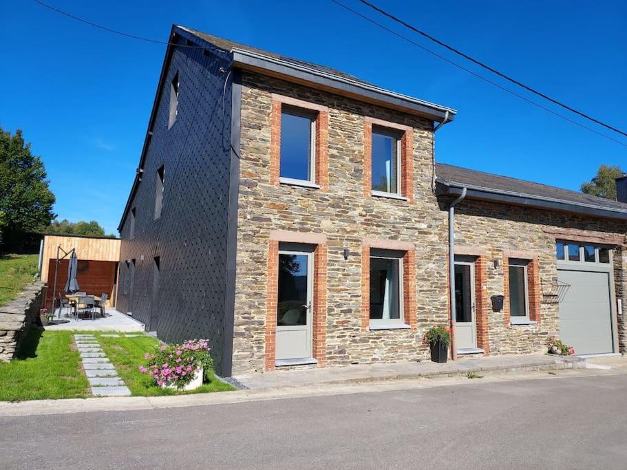 Four-Bedroom House photo 2