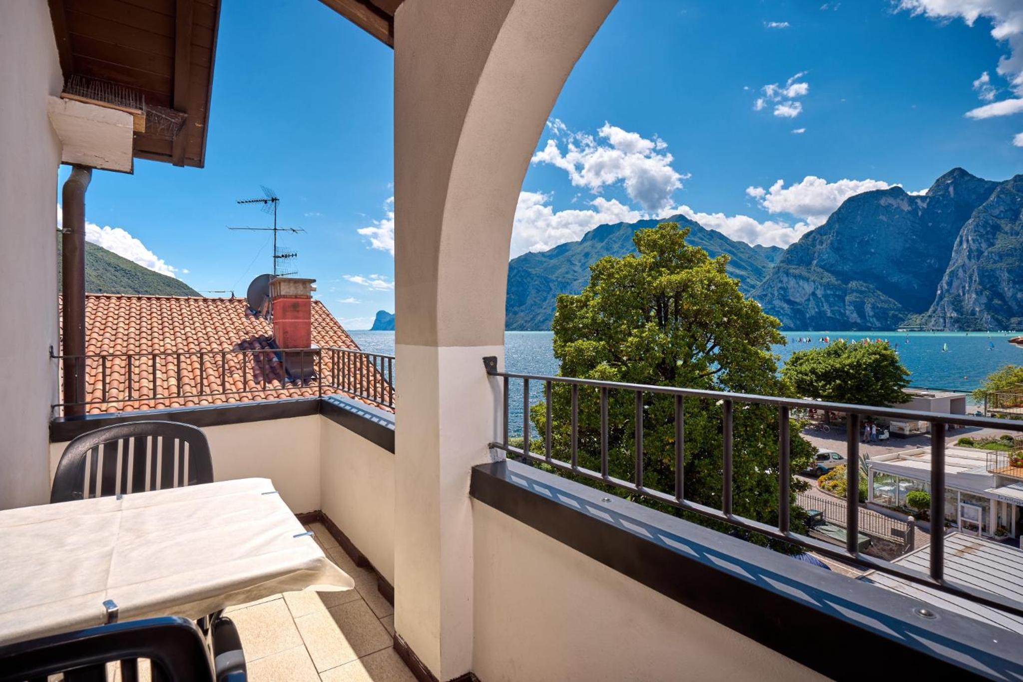 Double Room with Balcony photo 2