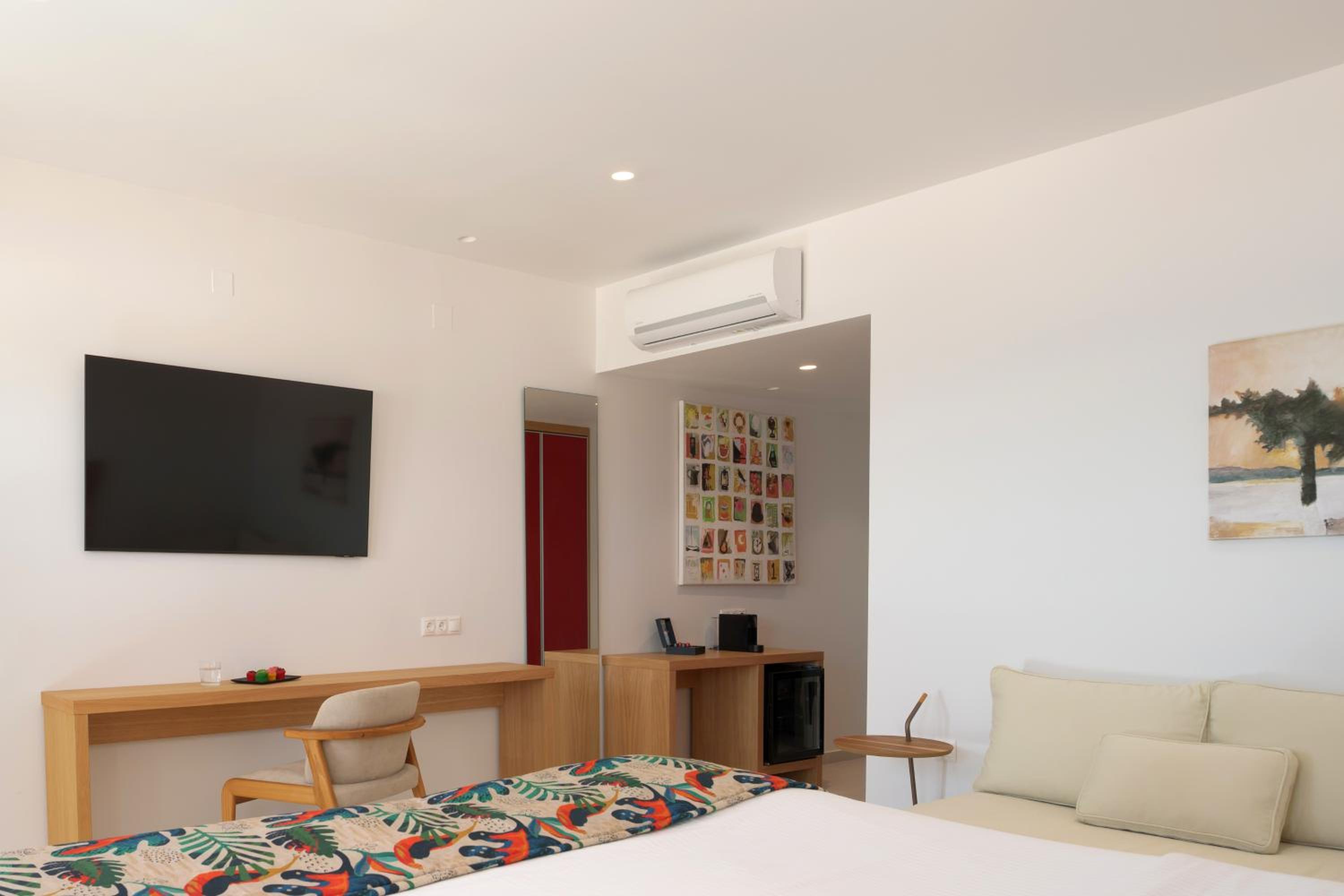 Aqua Marine Junior Suite with Sea View - Photo 11
