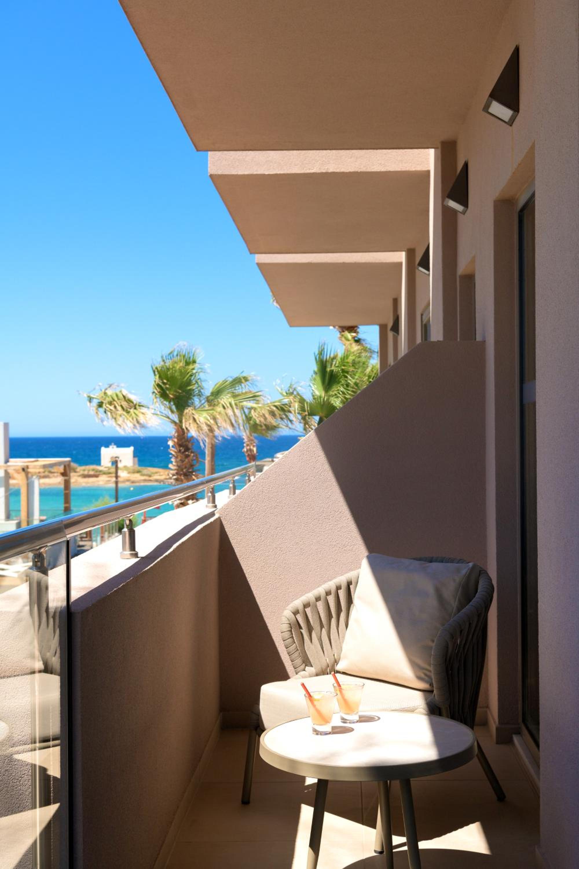 Aqua Marine Junior Suite with Sea View - Photo 5