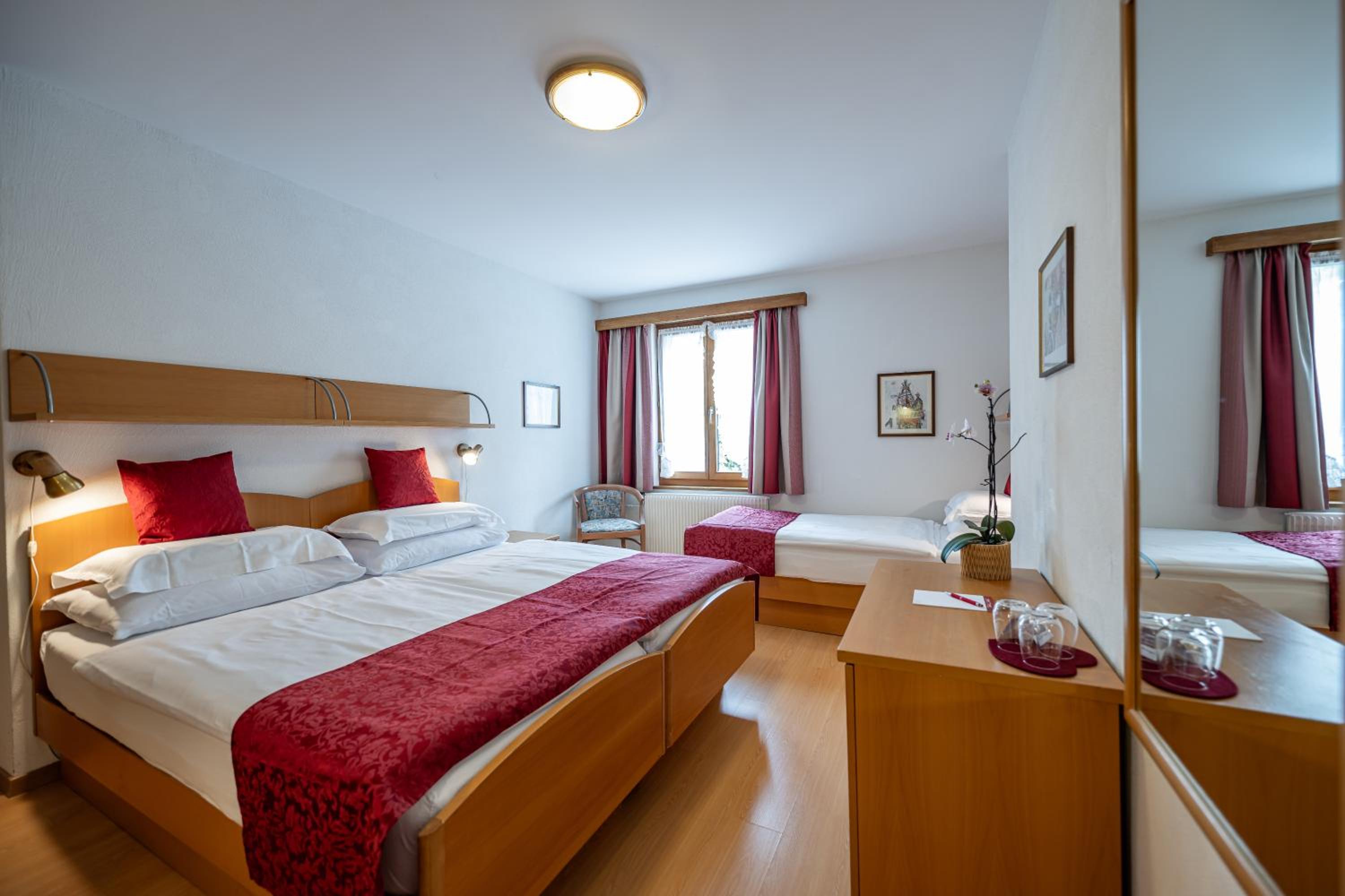Standard Triple Room photo 3
