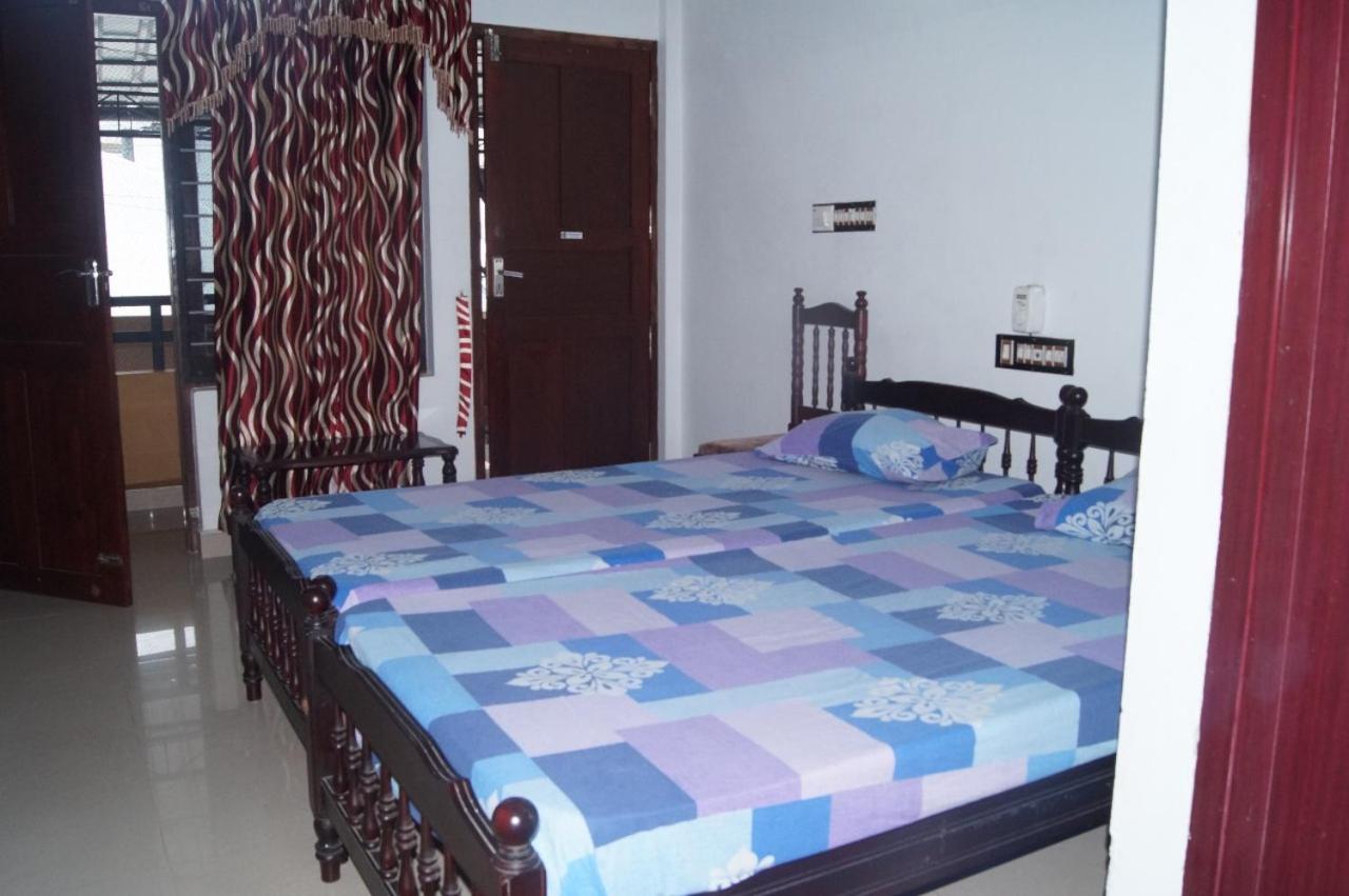 Deluxe Double Room with Balcony photo 3