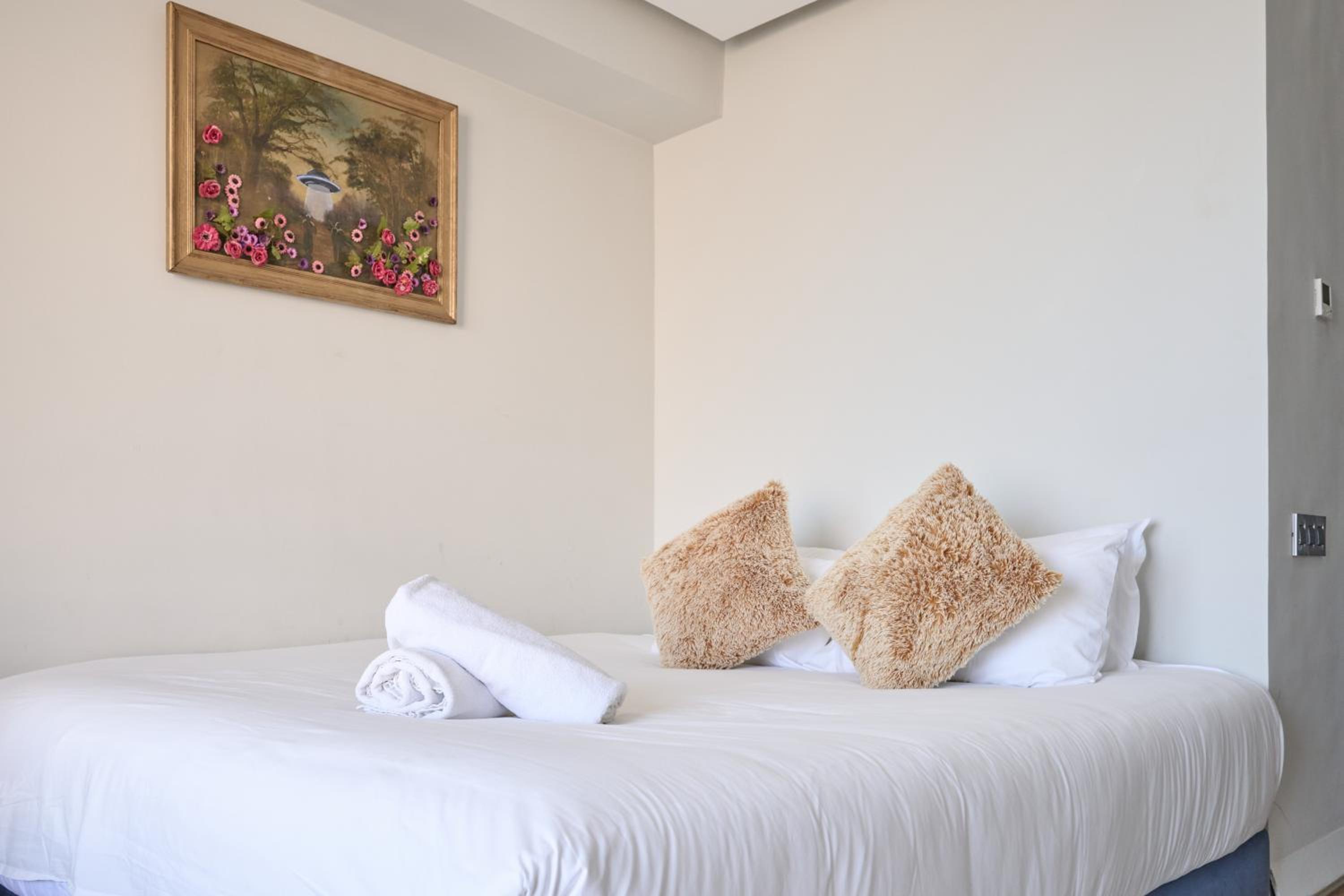 One-Bedroom Apartment with Sea View photo 1