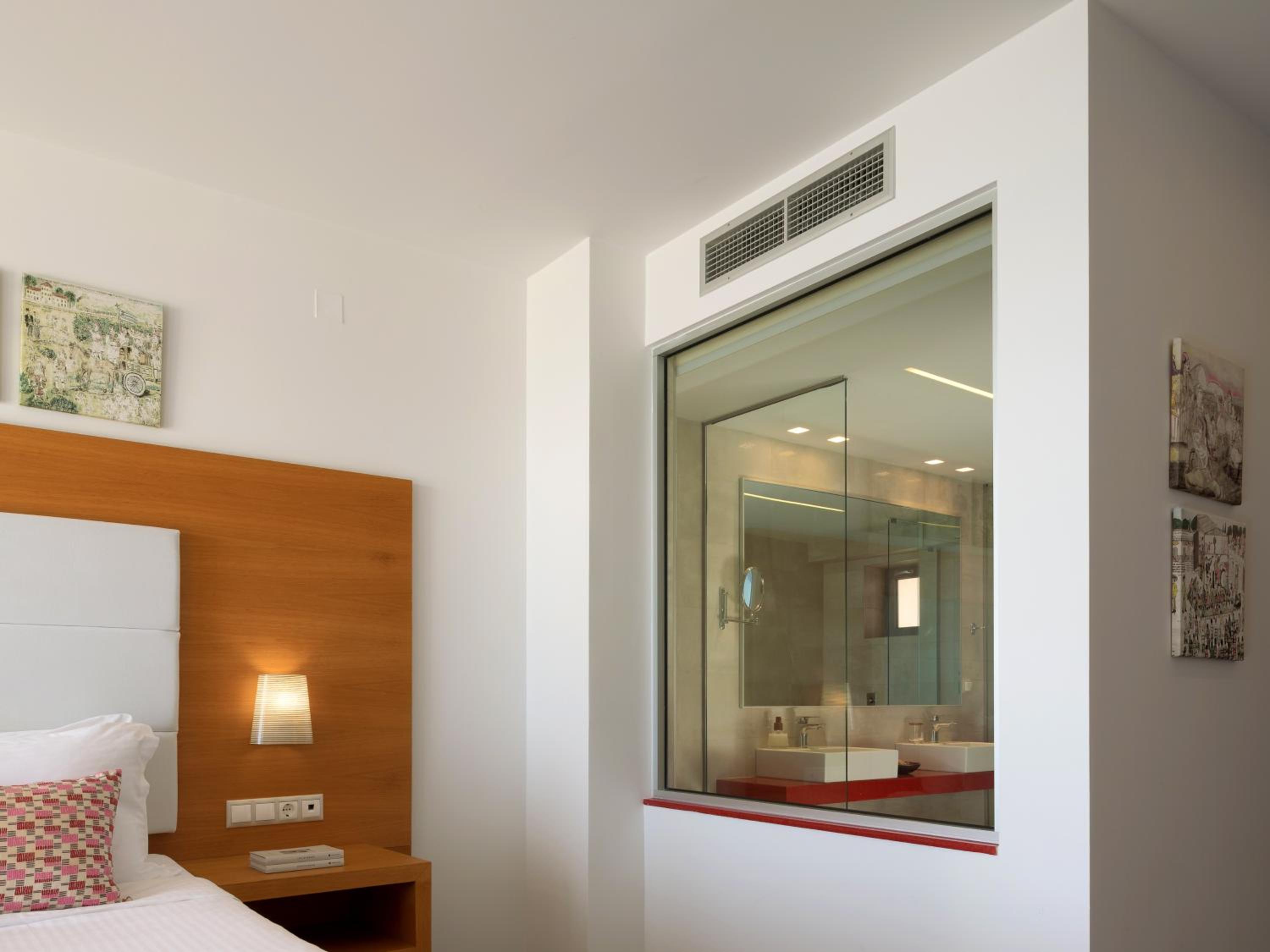 Diamond Suite Beach Front - Photo 2