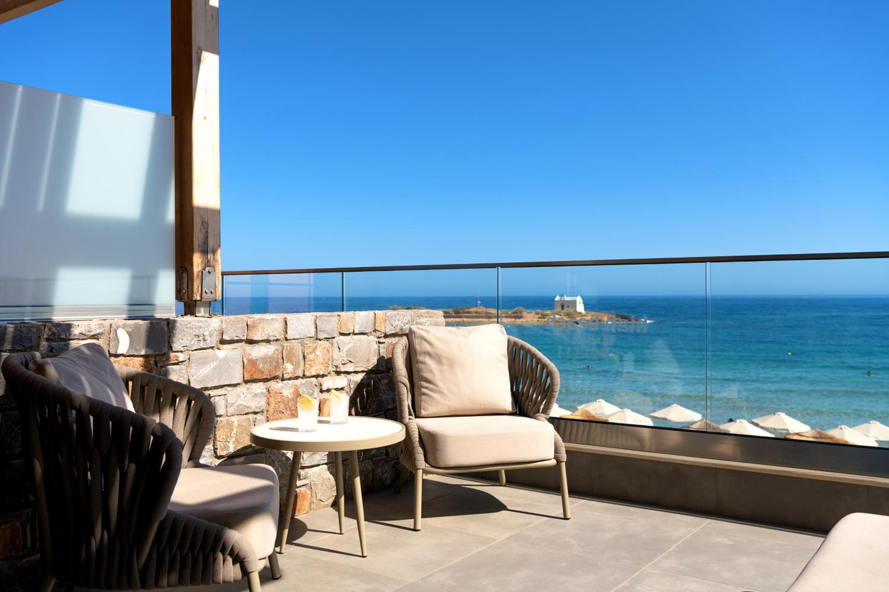 Diamond Suite Beach Front - Photo 7