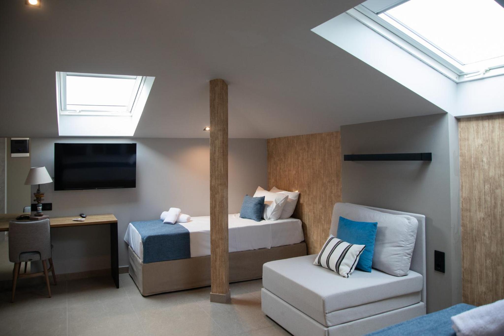 Attic family Suite