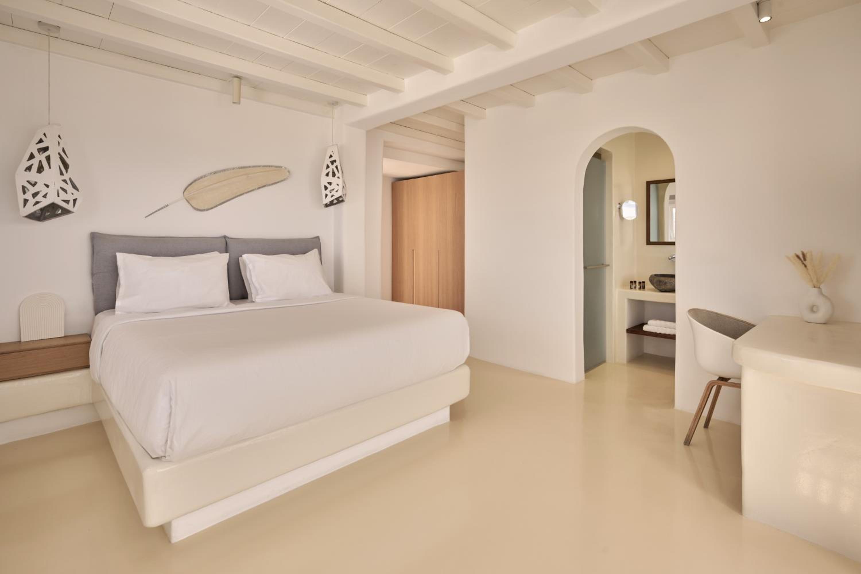 Deluxe Suite With Sea View (Artemis)