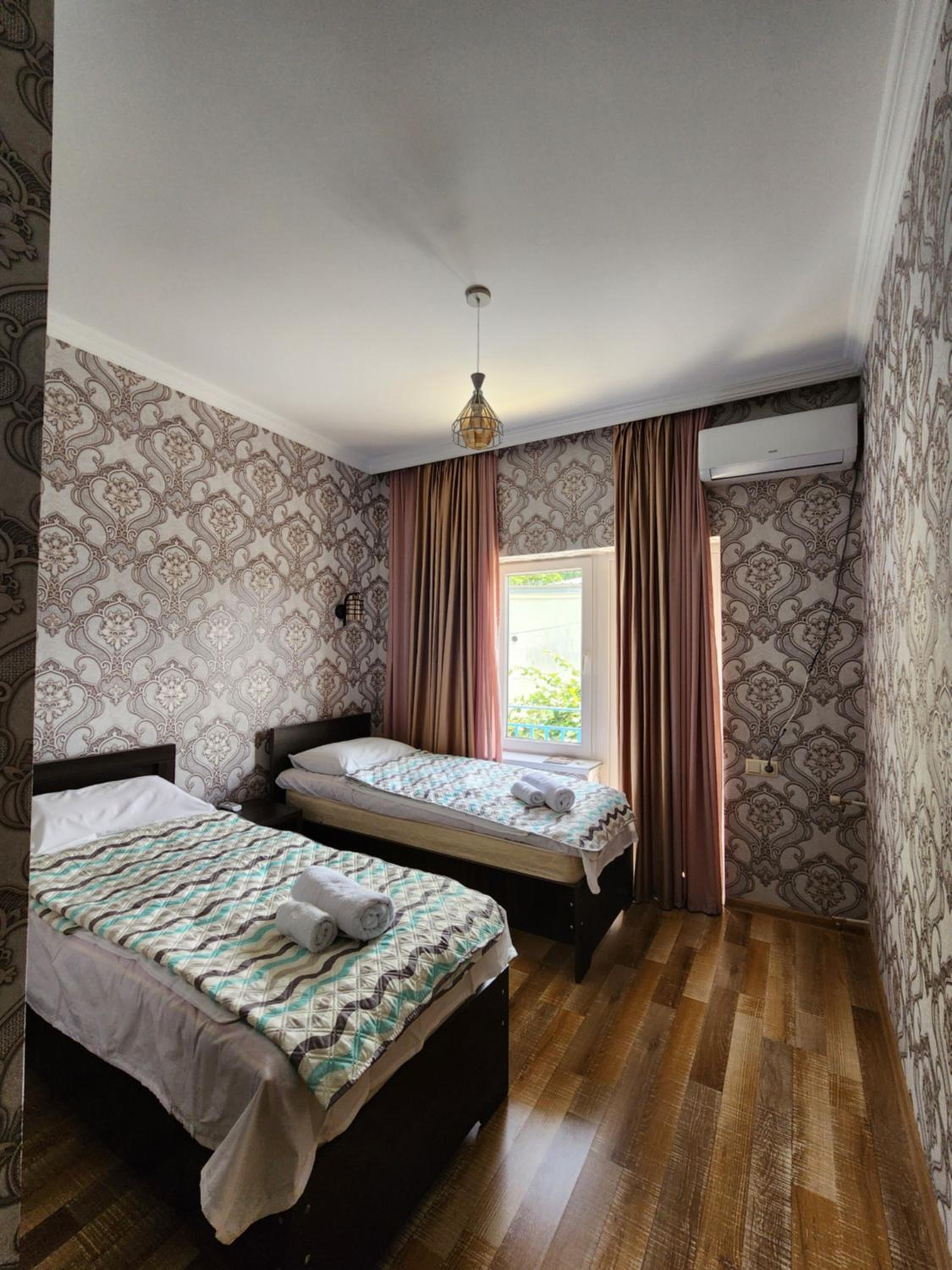 Standard Twin Room with Garden View photo 2