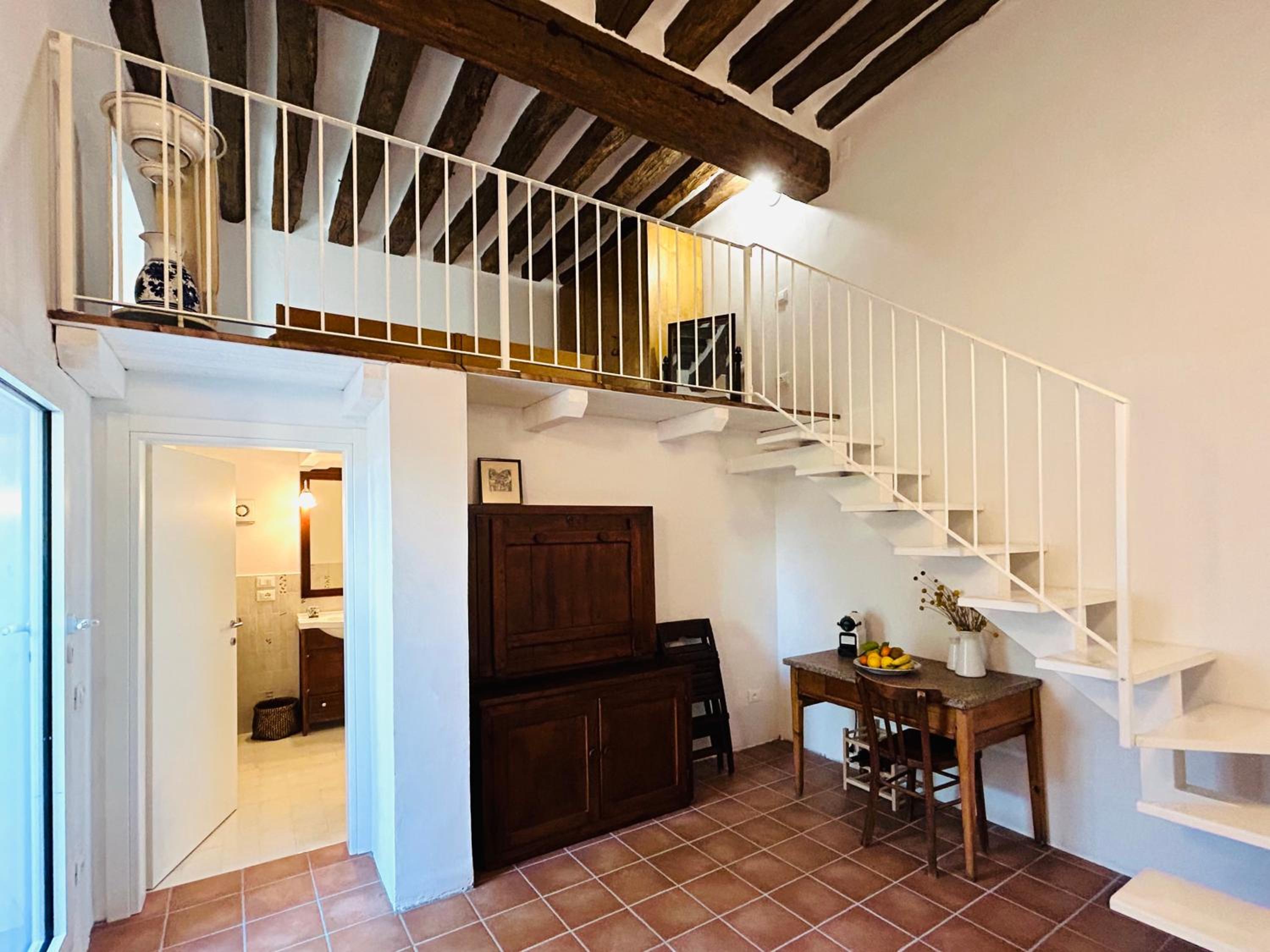 Double or Twin Room with Private Bathroom photo 1