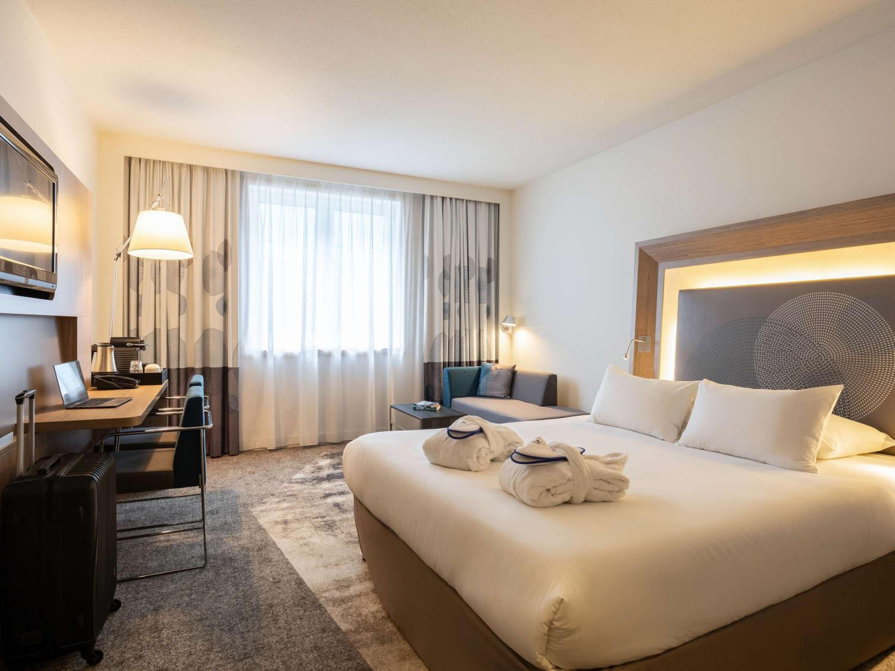 Executive Room - Photo 5