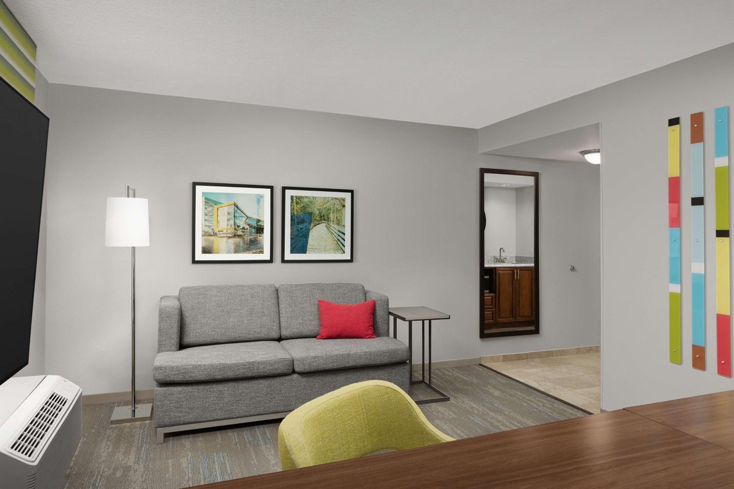 King Room with Sofa Bed - Non-Smoking