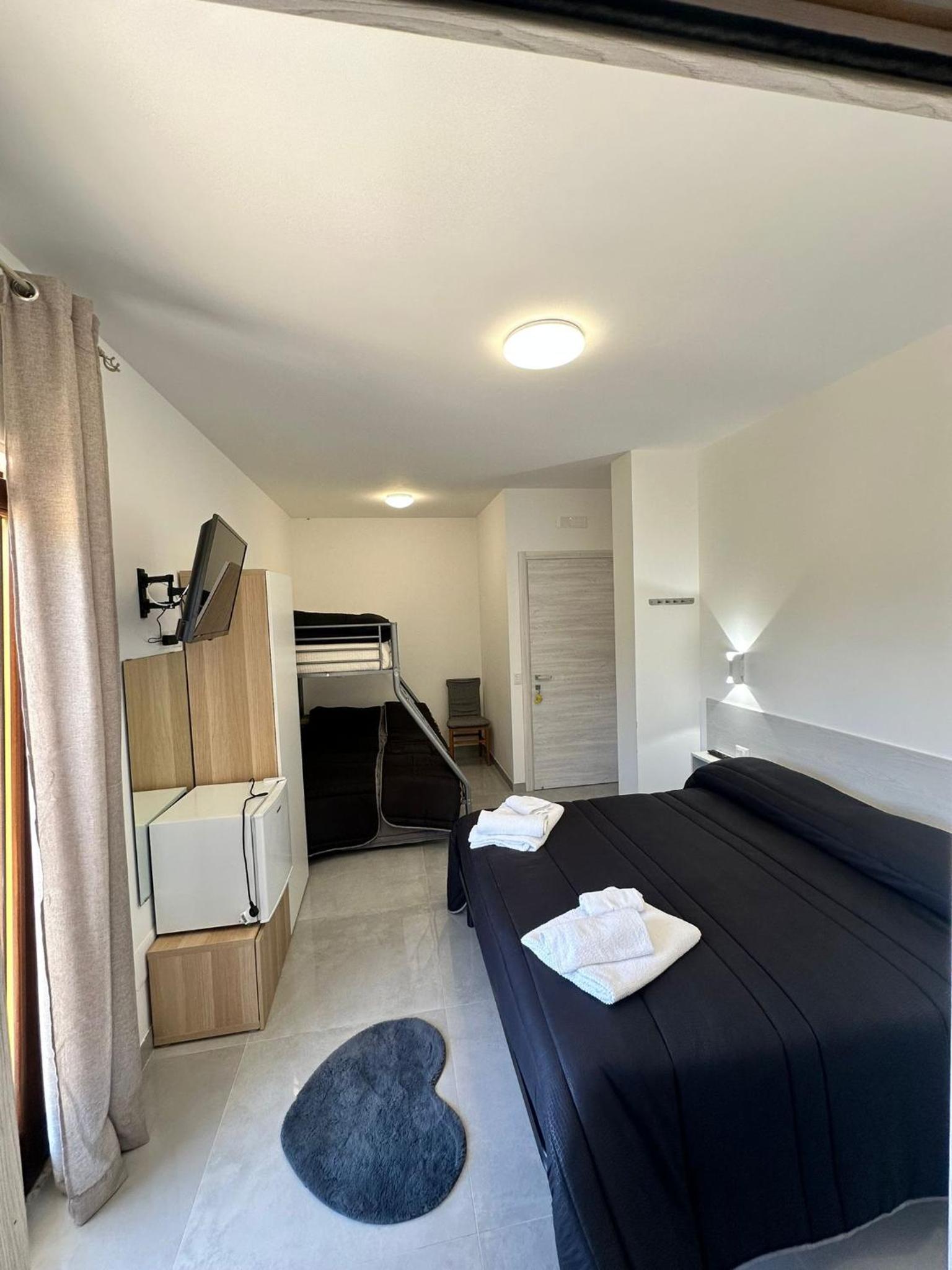 Deluxe Quadruple Room photo 3