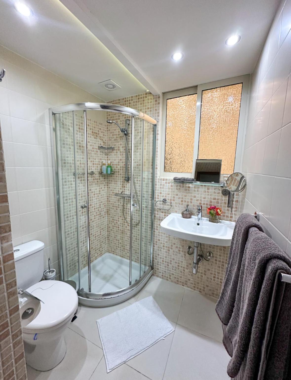 Two-Bedroom House photo 2