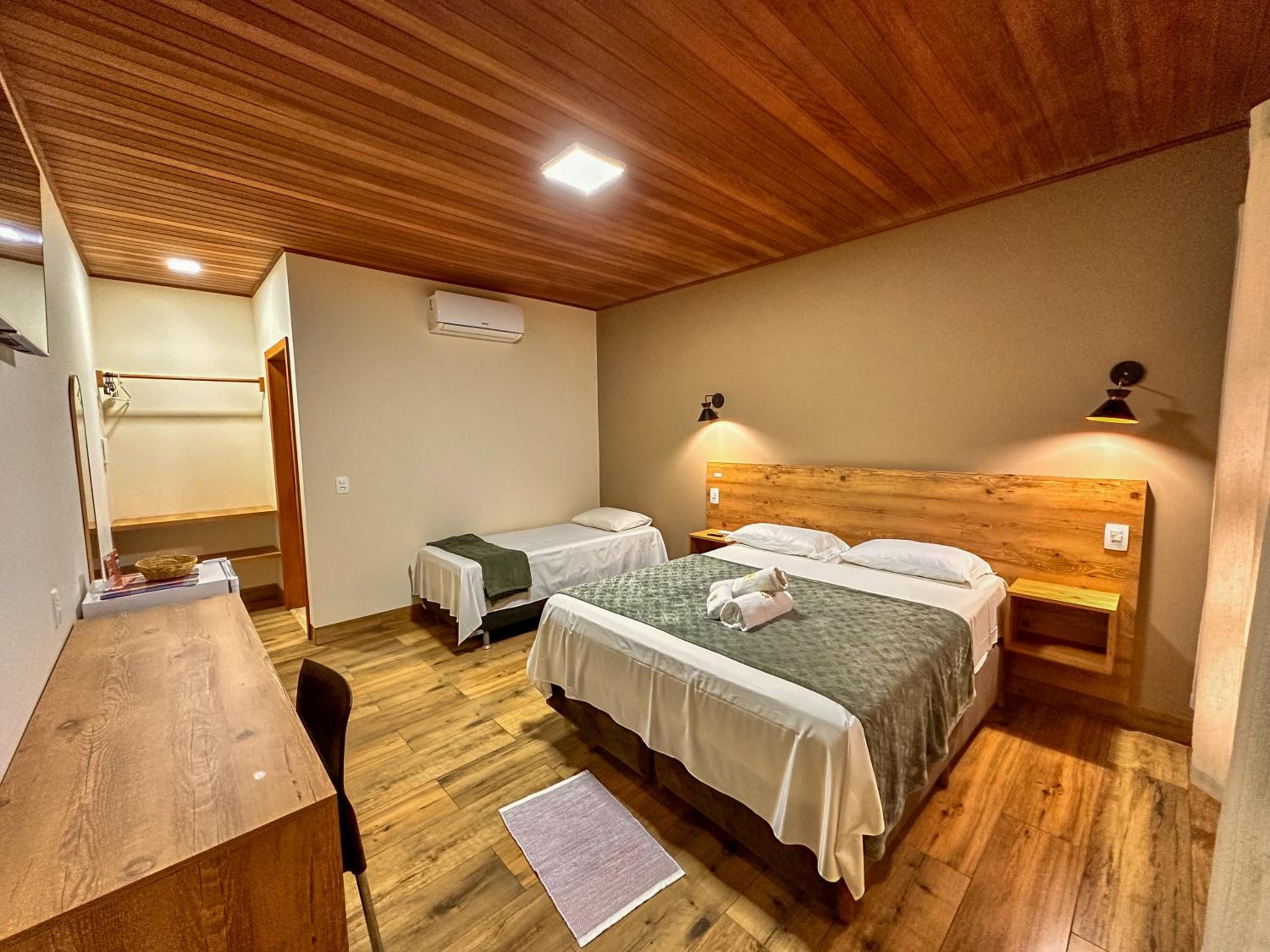Suite photo 1
