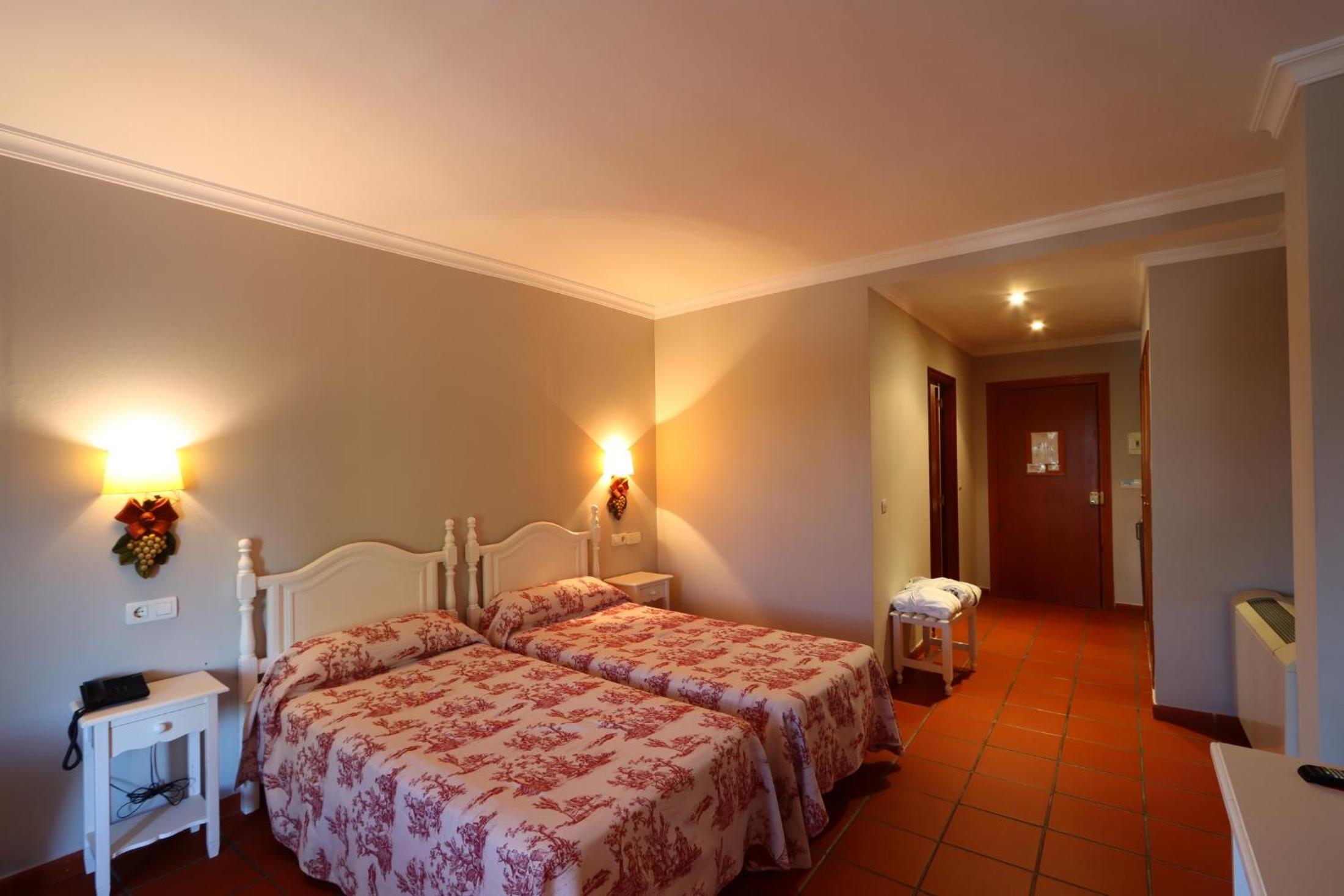 Twin Room photo 2