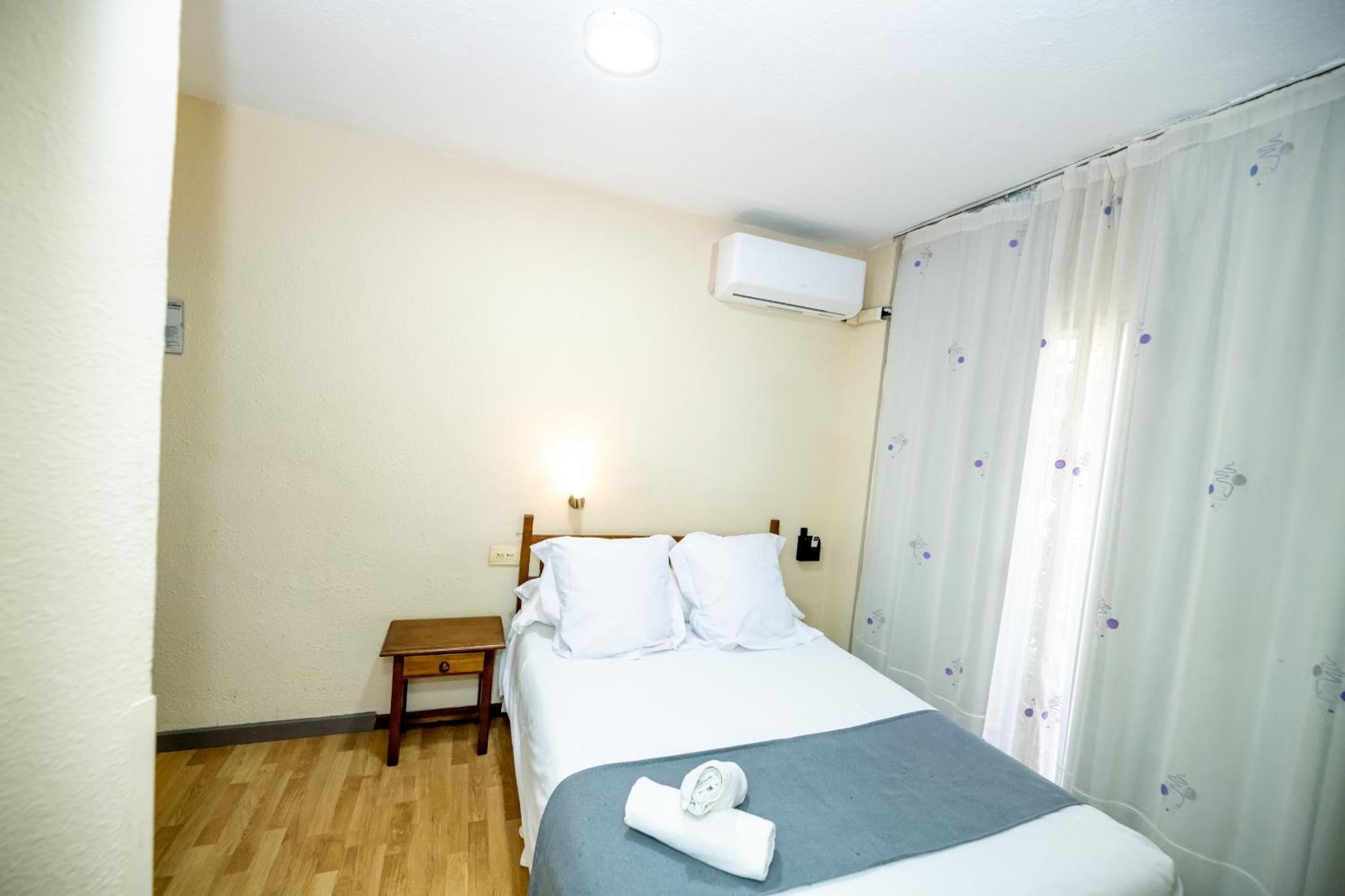 Economy Double or Twin Room - Photo 2