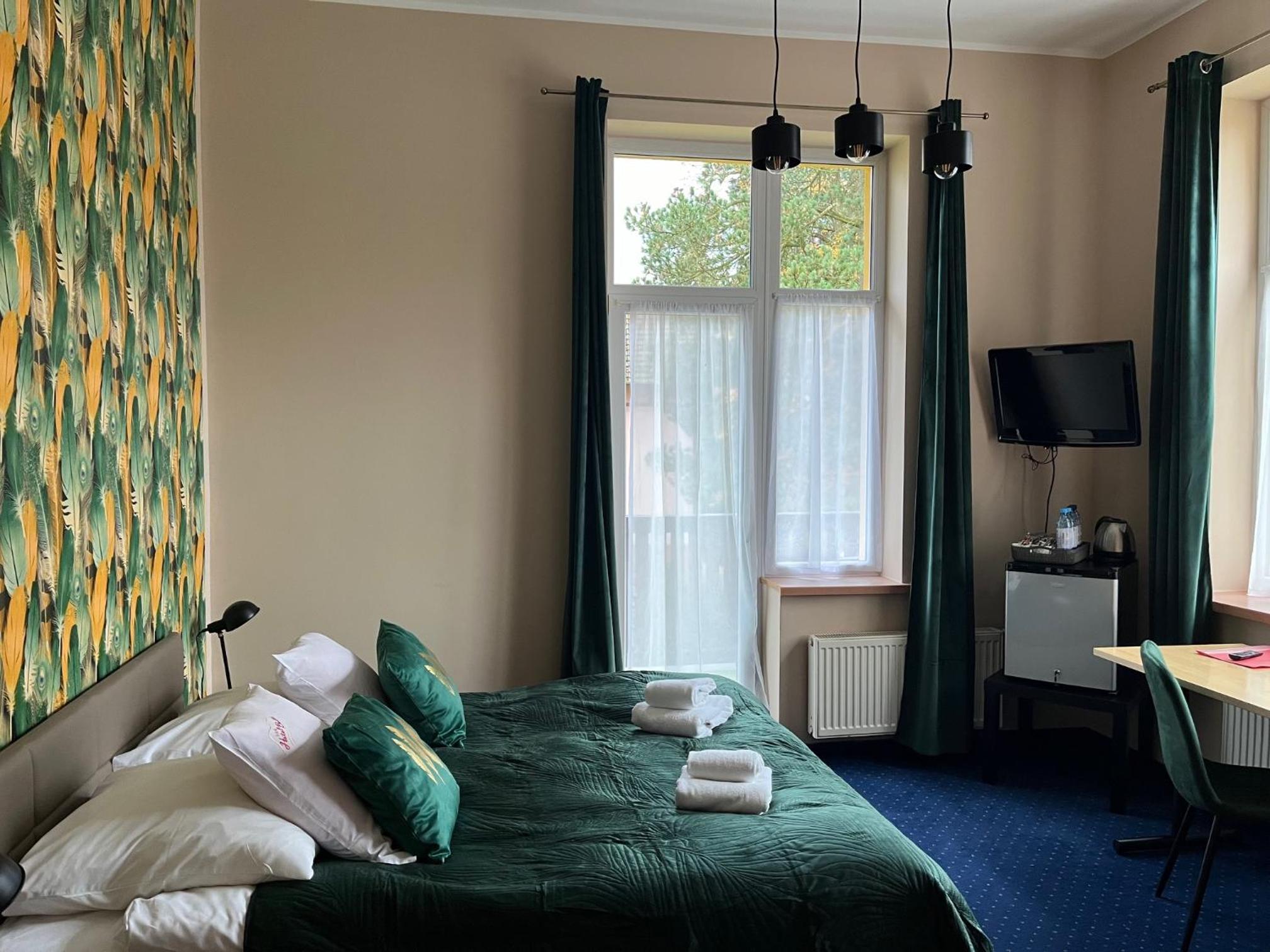 Family Two-Bedroom Suite photo 3