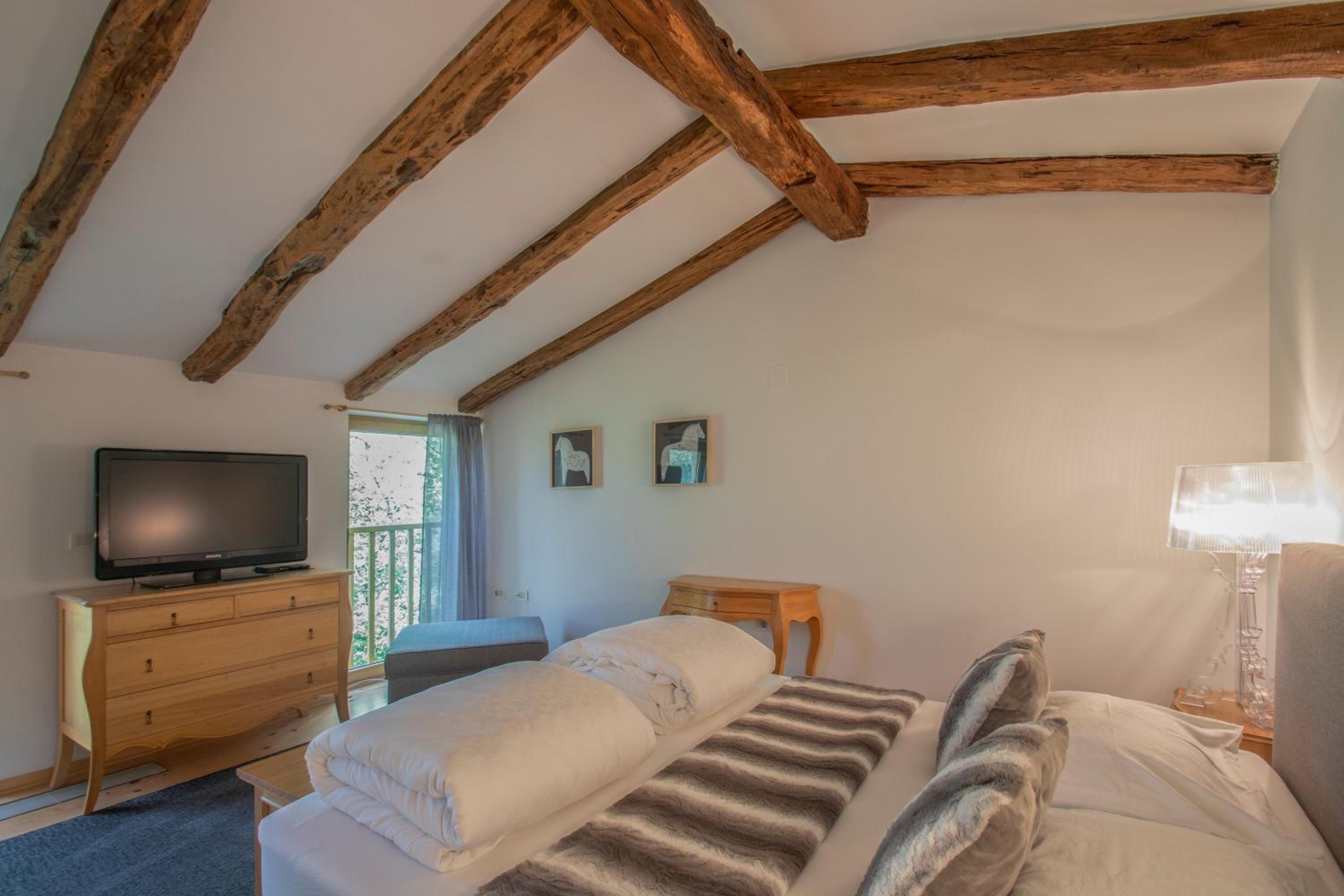 Double Room with Spa Bath - Photo 5