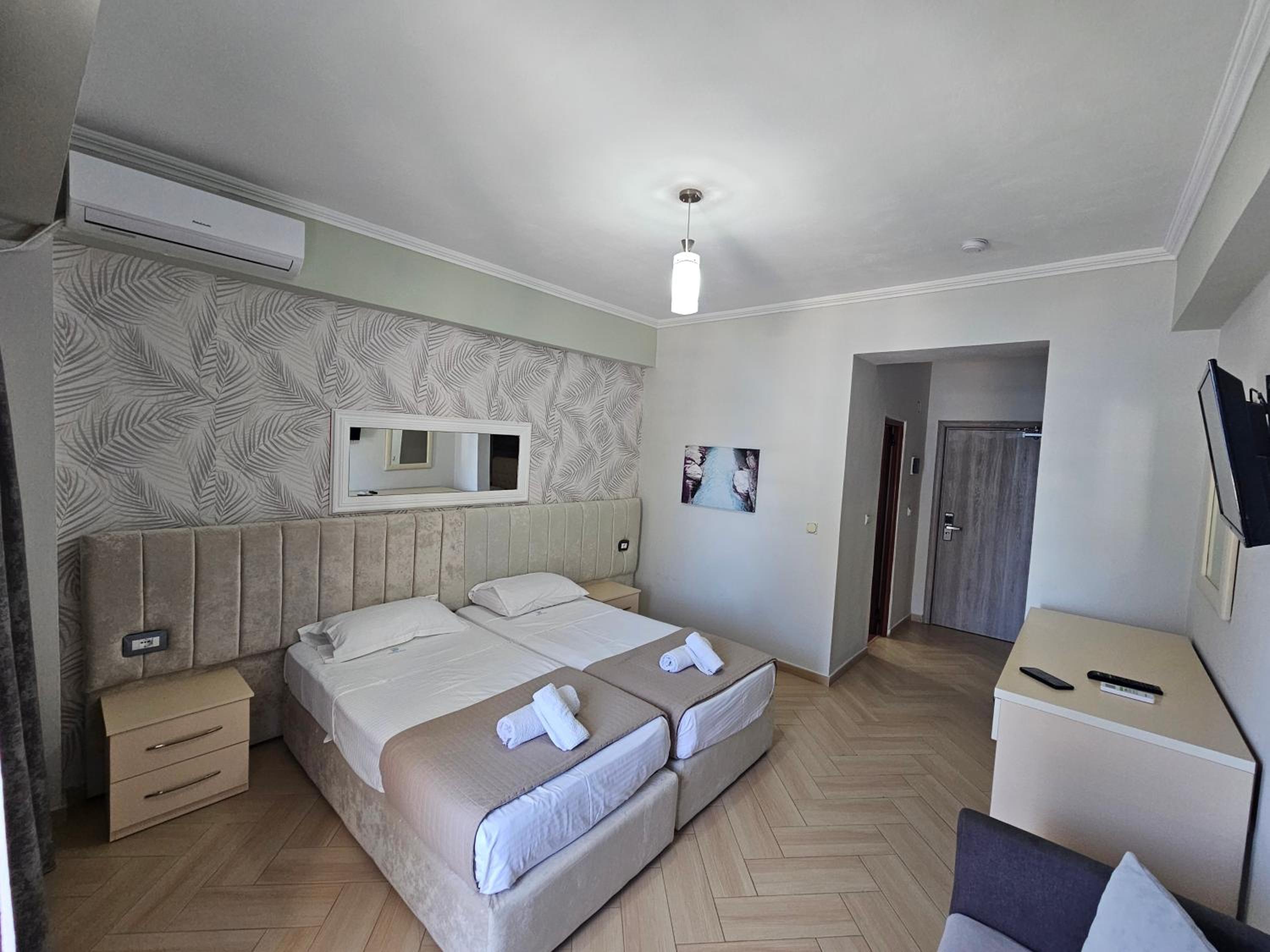 Quadruple Room with Sea View