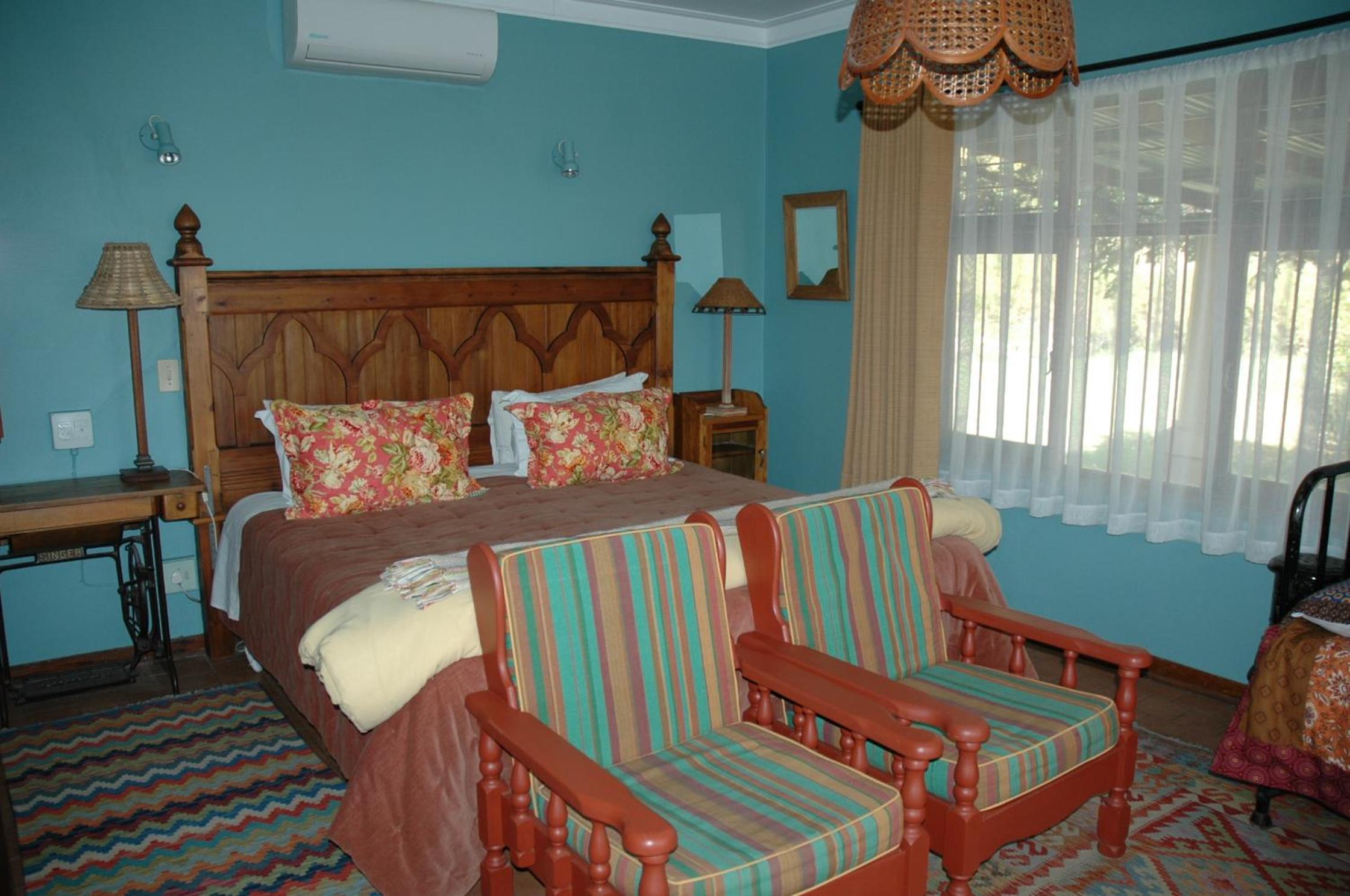 Standard Double or Twin Room with Garden View photo 3