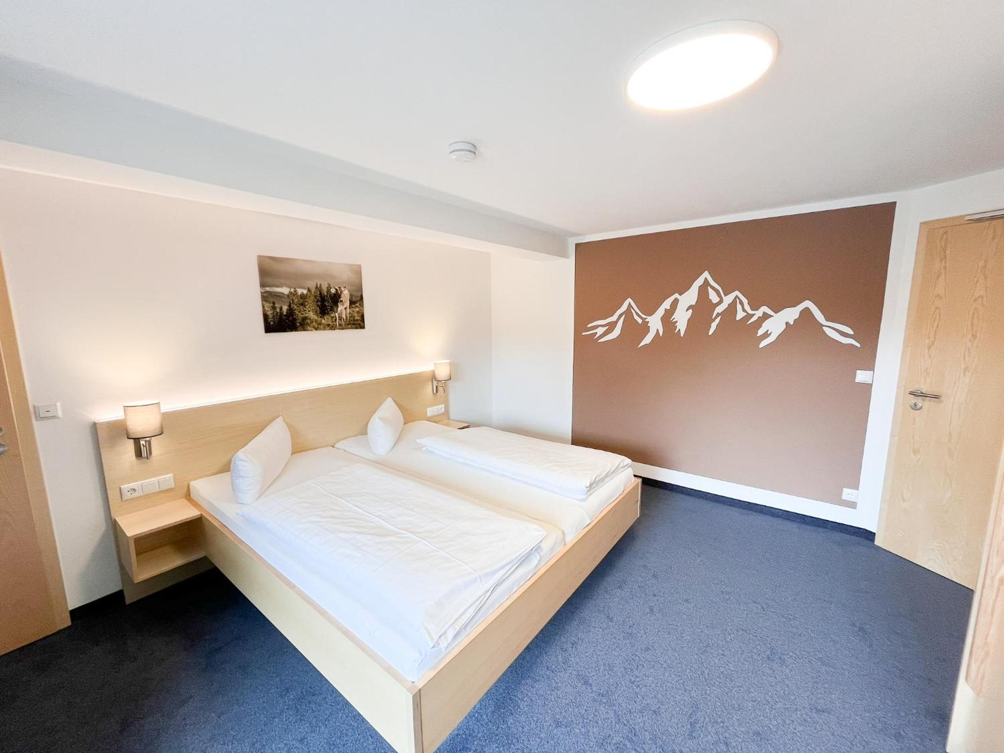 Double Room with Balcony 15