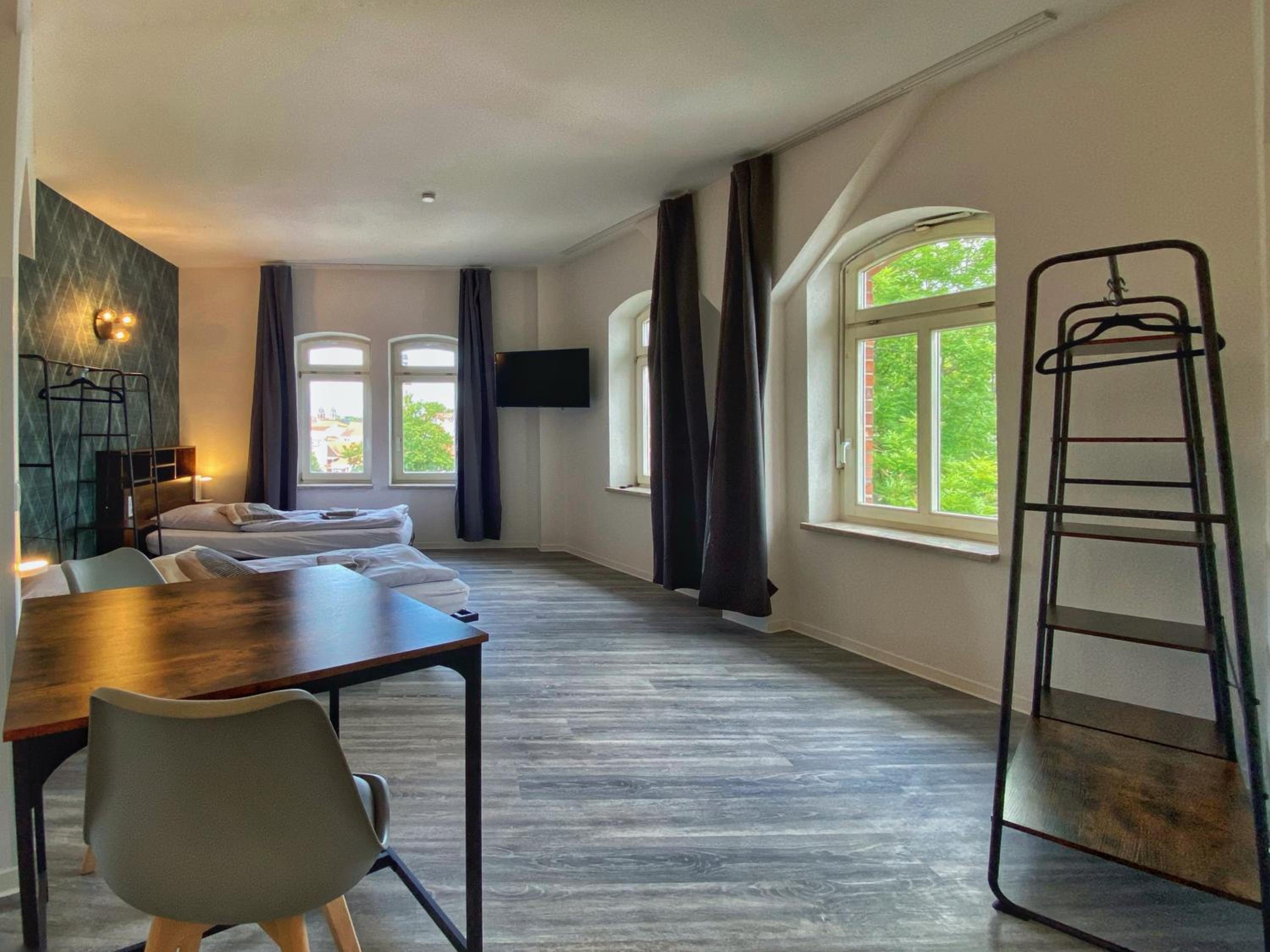 Twin Room with City View photo 3