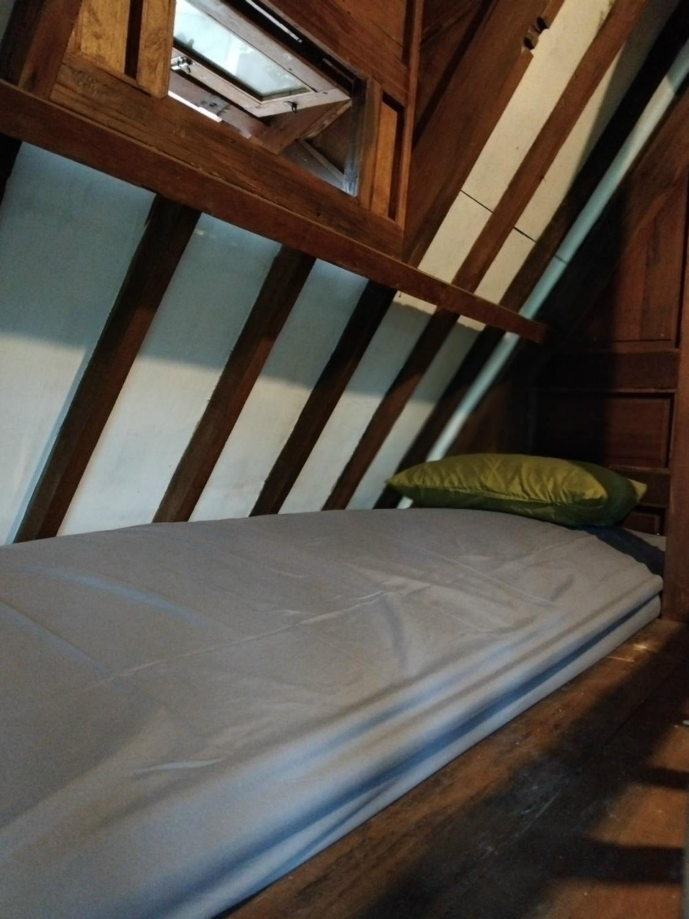 Deluxe Quadruple Room - Photo 1