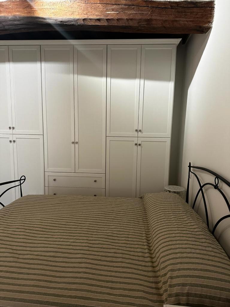 Two-Bedroom Standard Apartment photo 3