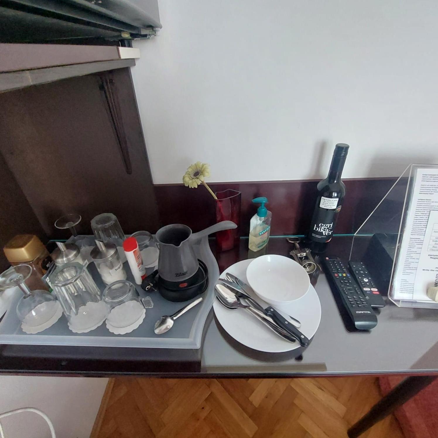 Double Room - Photo 10