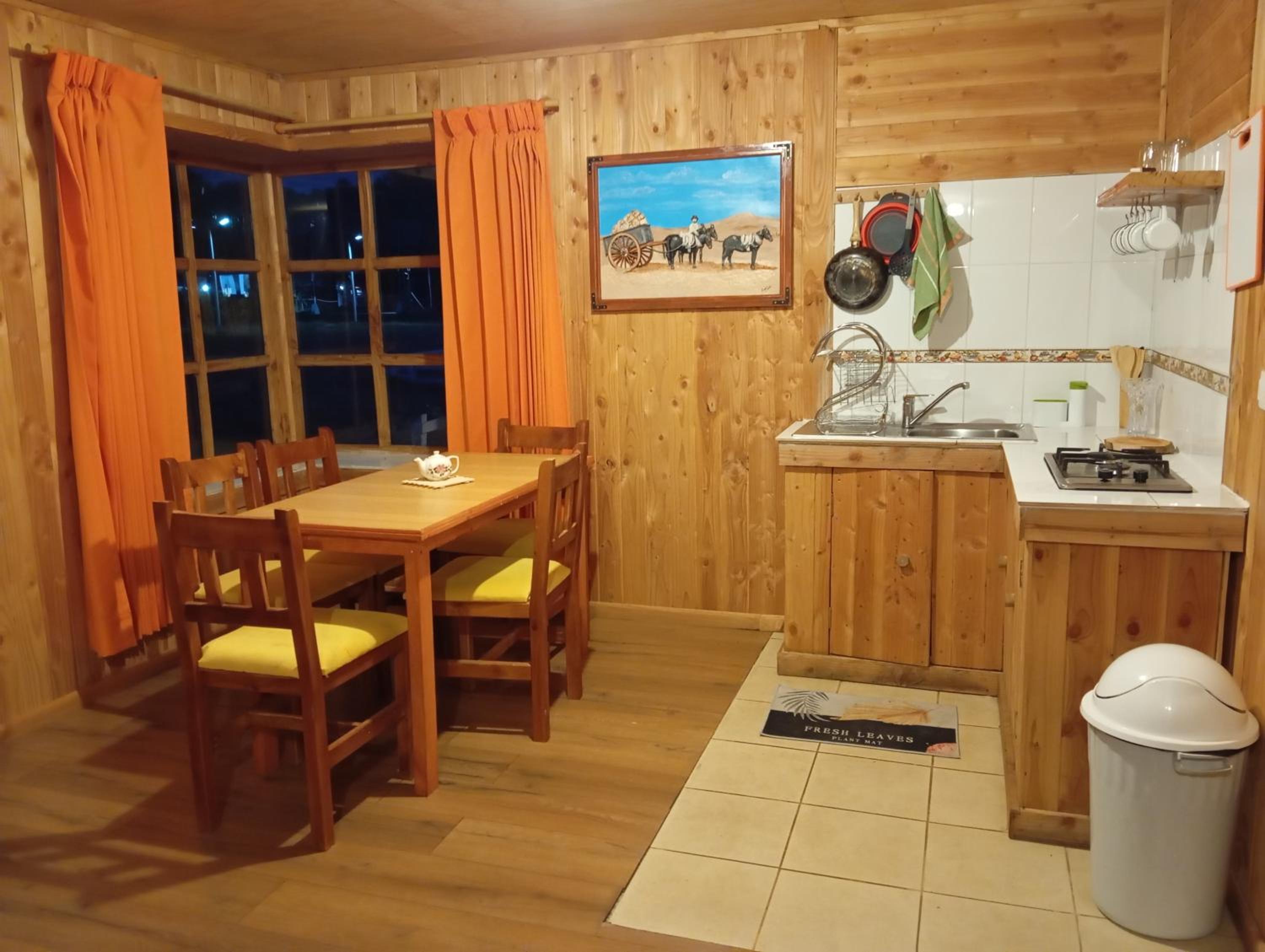Two-Bedroom House photo 2