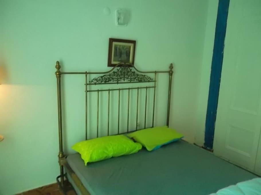Three-Bedroom House photo 3