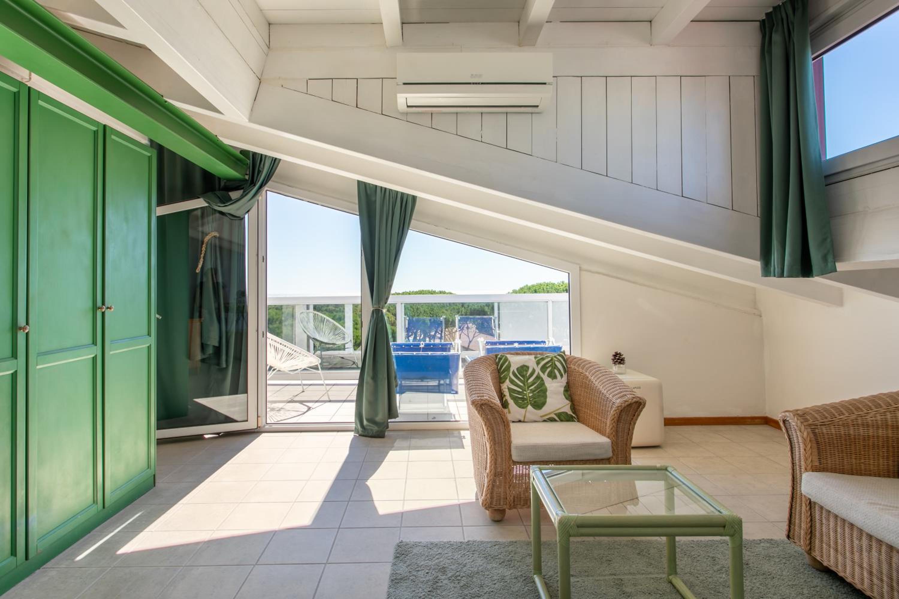 King Room with Sea View