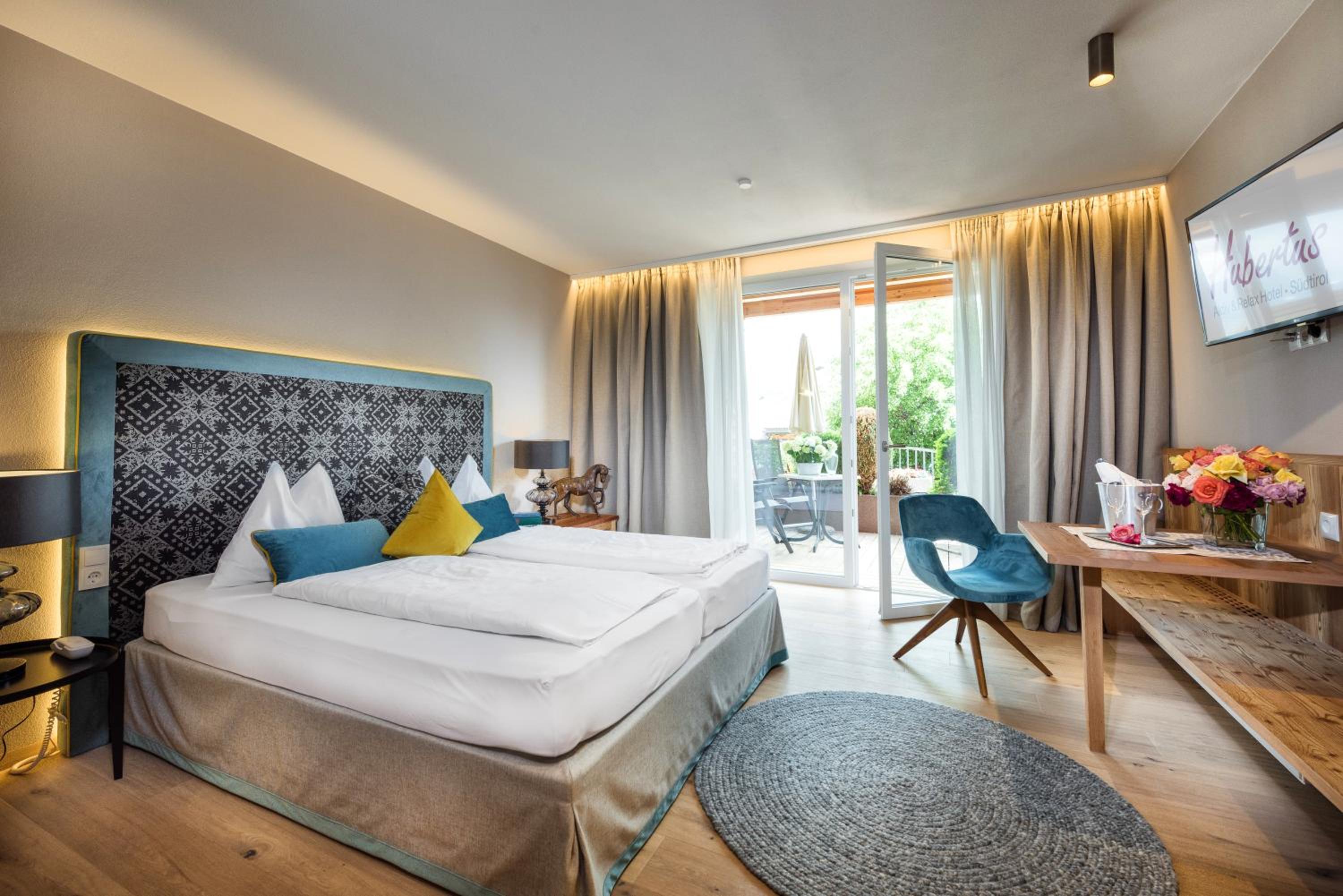 Double or Twin Room - Photo 8