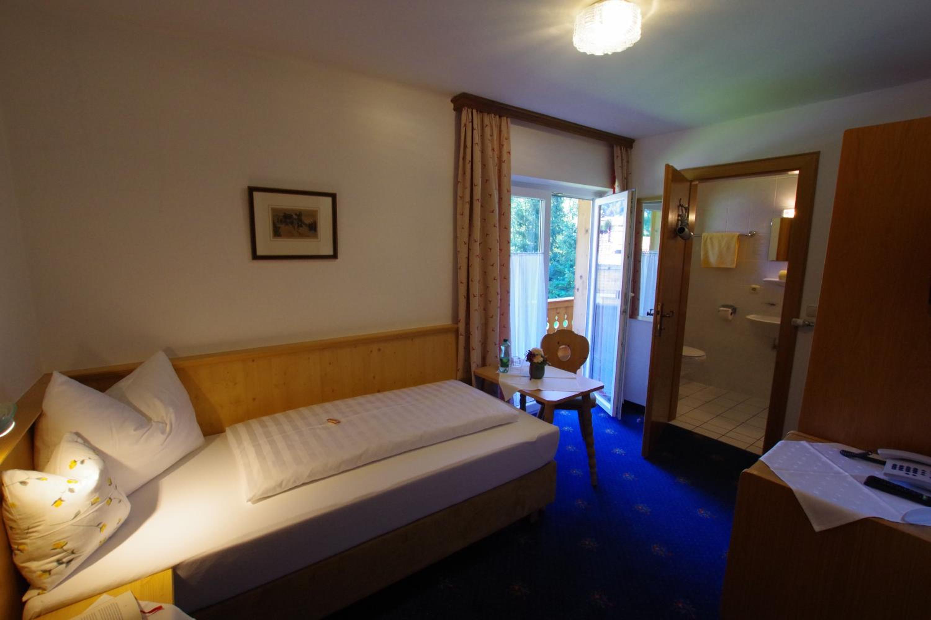 Single Room photo 1