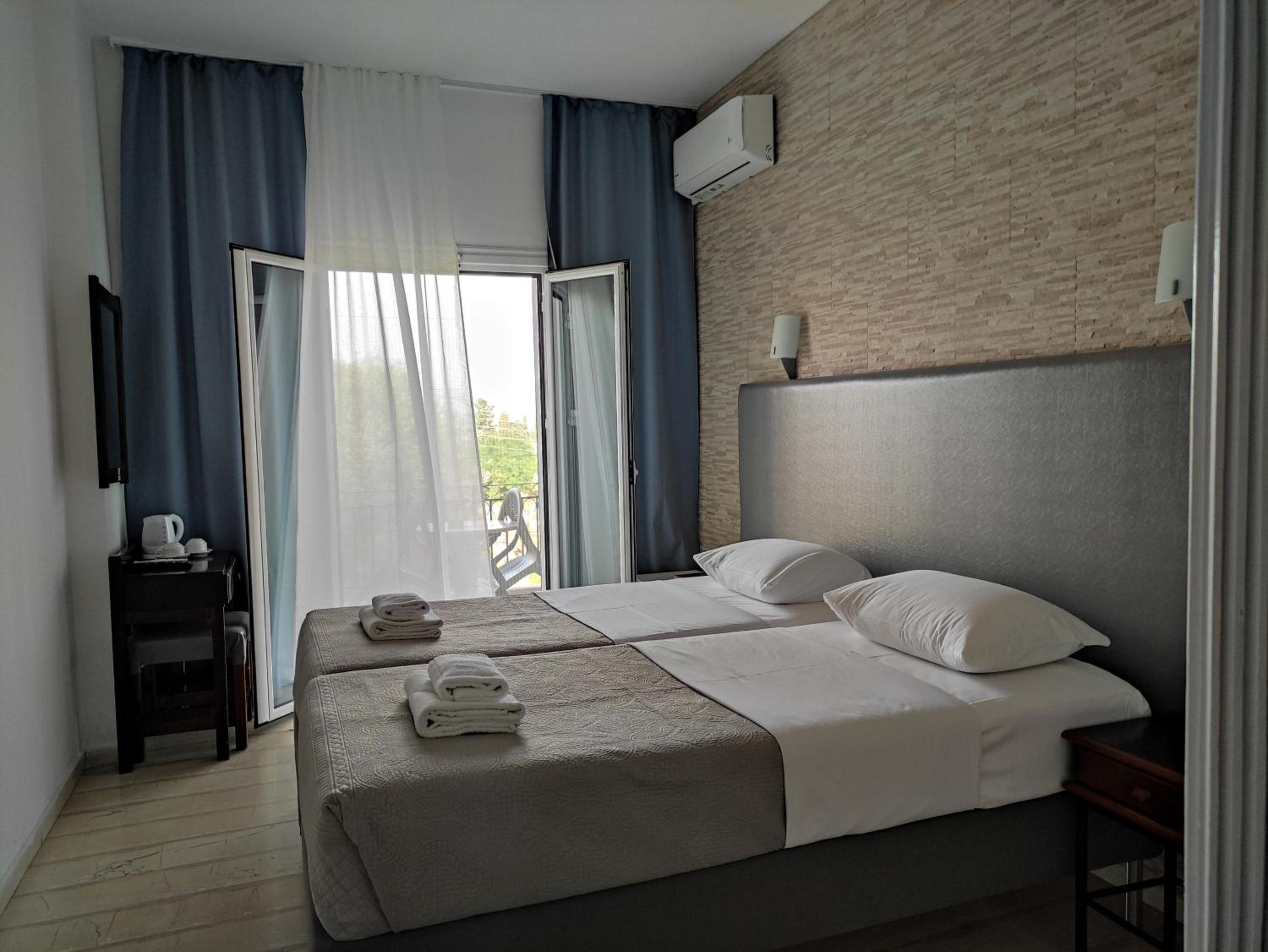 Twin Room with Garden View