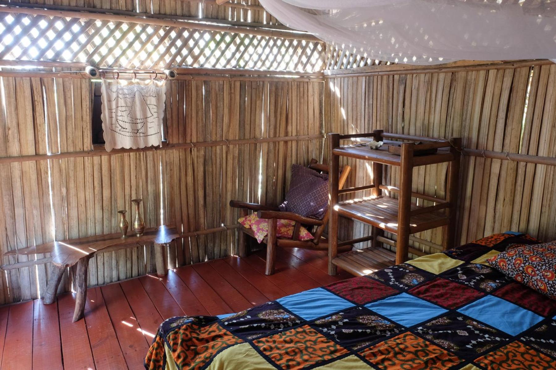 Bungalow photo 2