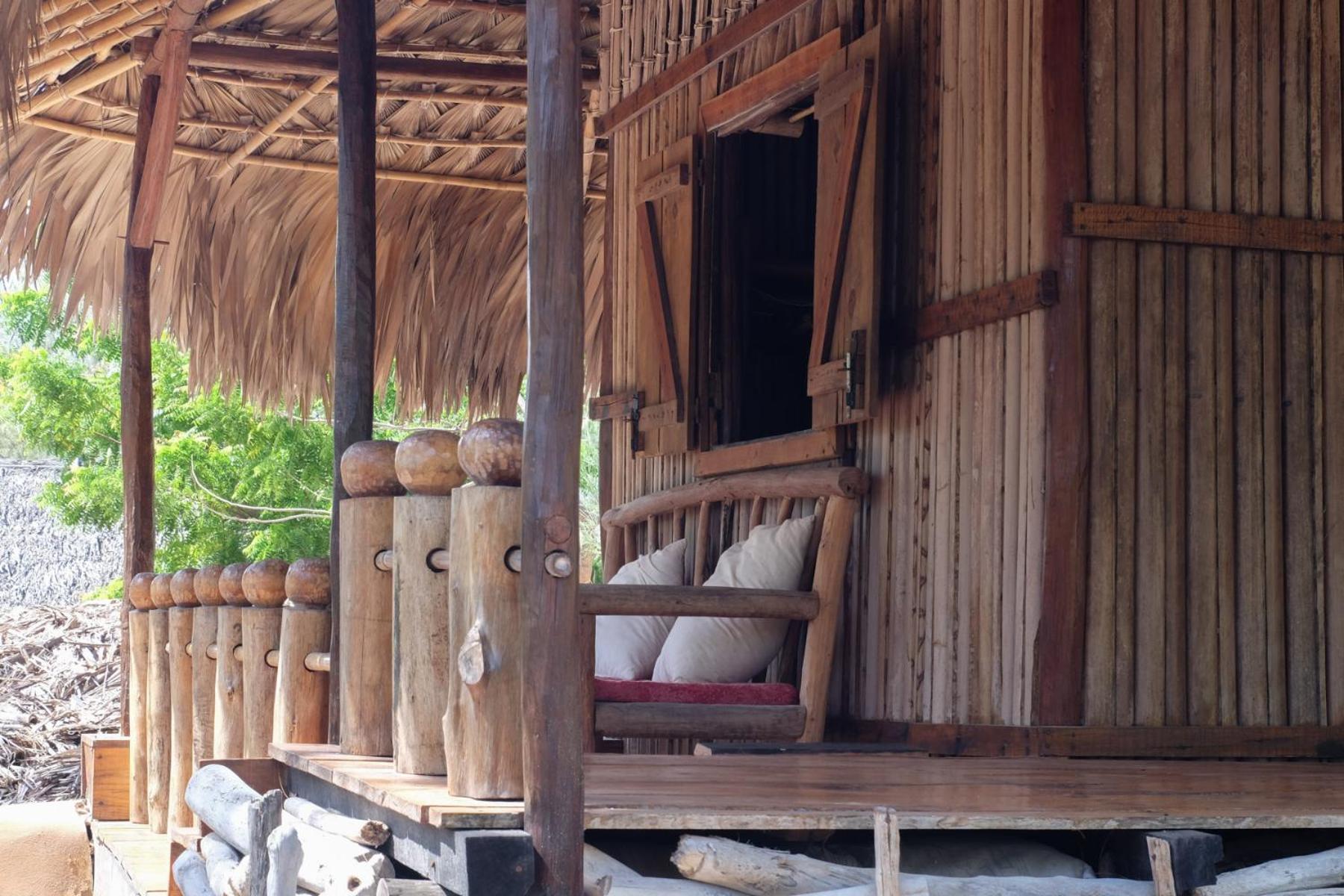 Bungalow with Patio photo 2