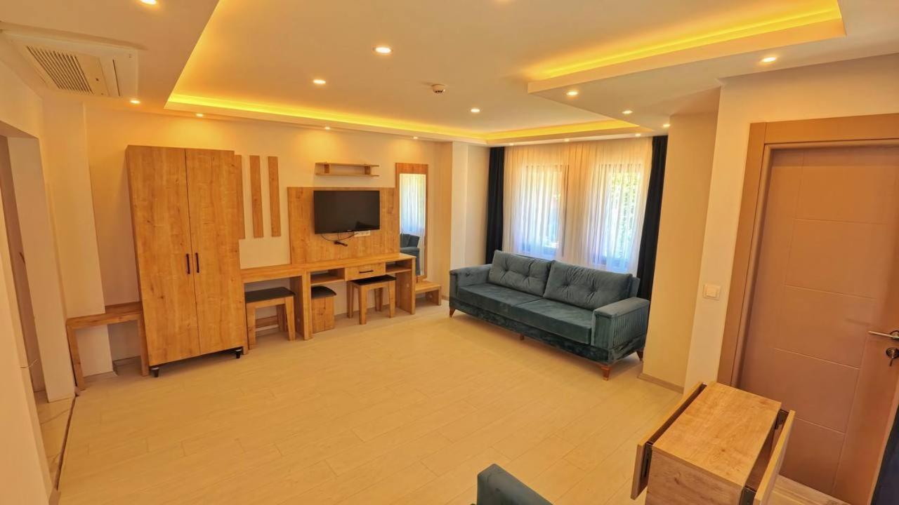 Two-Bedroom Apartment photo 2