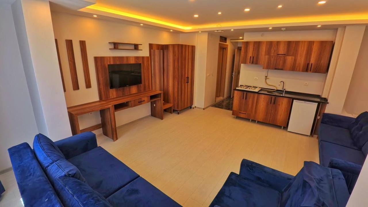 Three-Bedroom Apartment photo 3