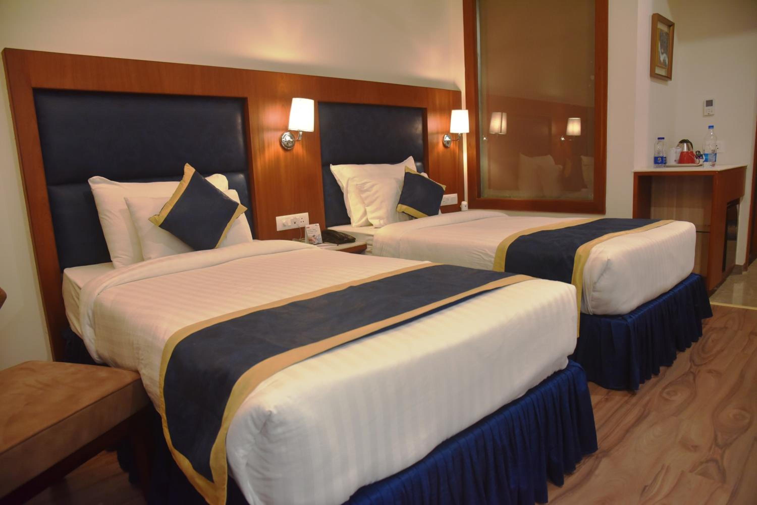 Standard Twin Room photo 3