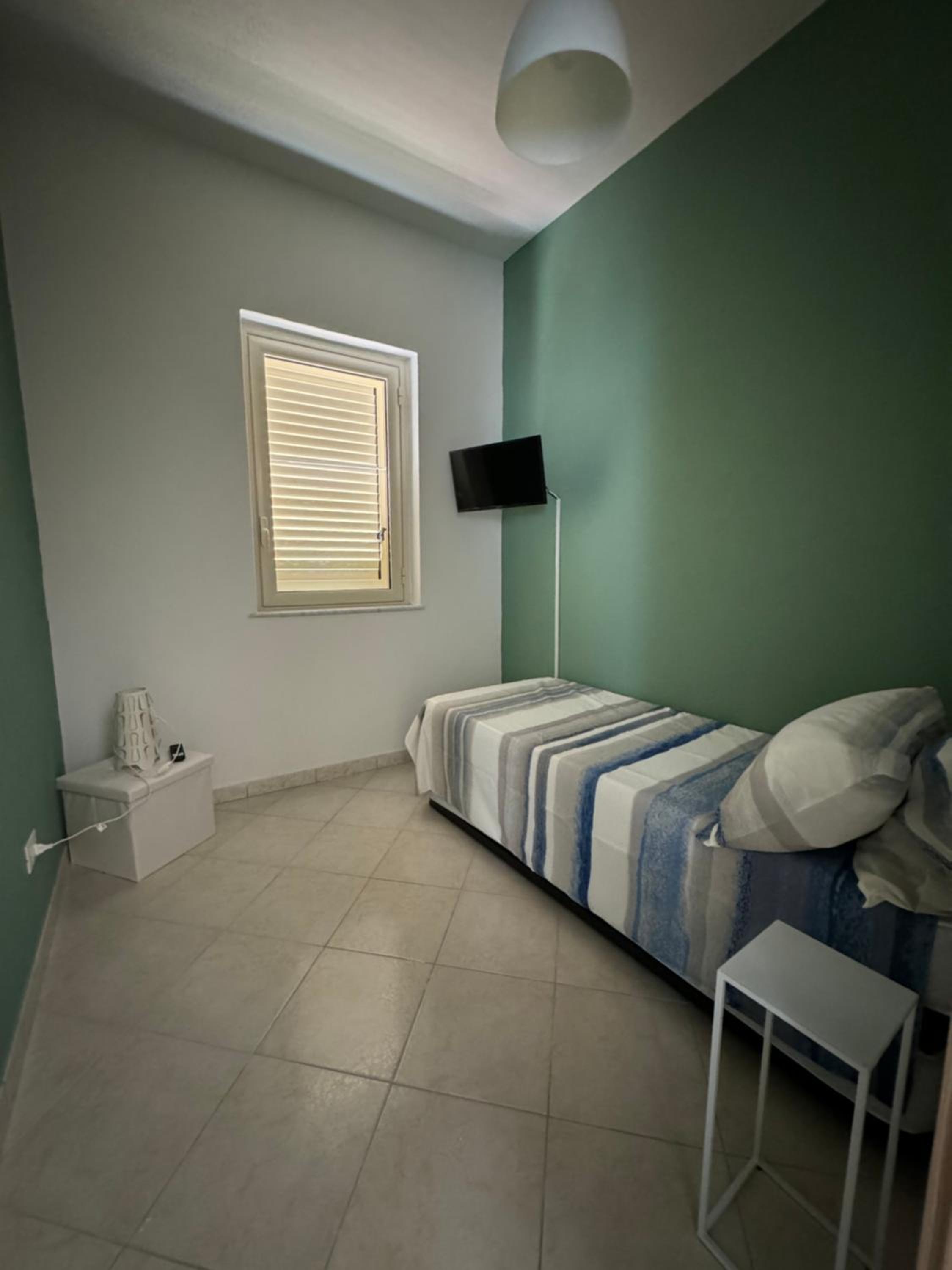 Two-Bedroom House photo 2